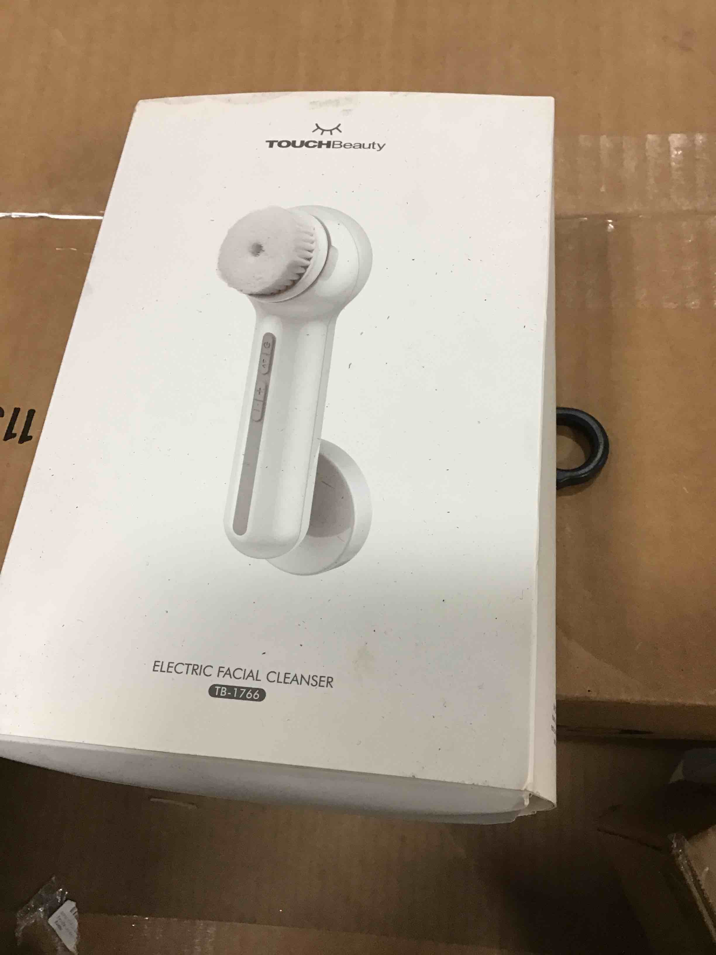 https://s3.amazonaws.com/lotting-images-prod/bidfta/ORG3804261_1689772468784.jpeg