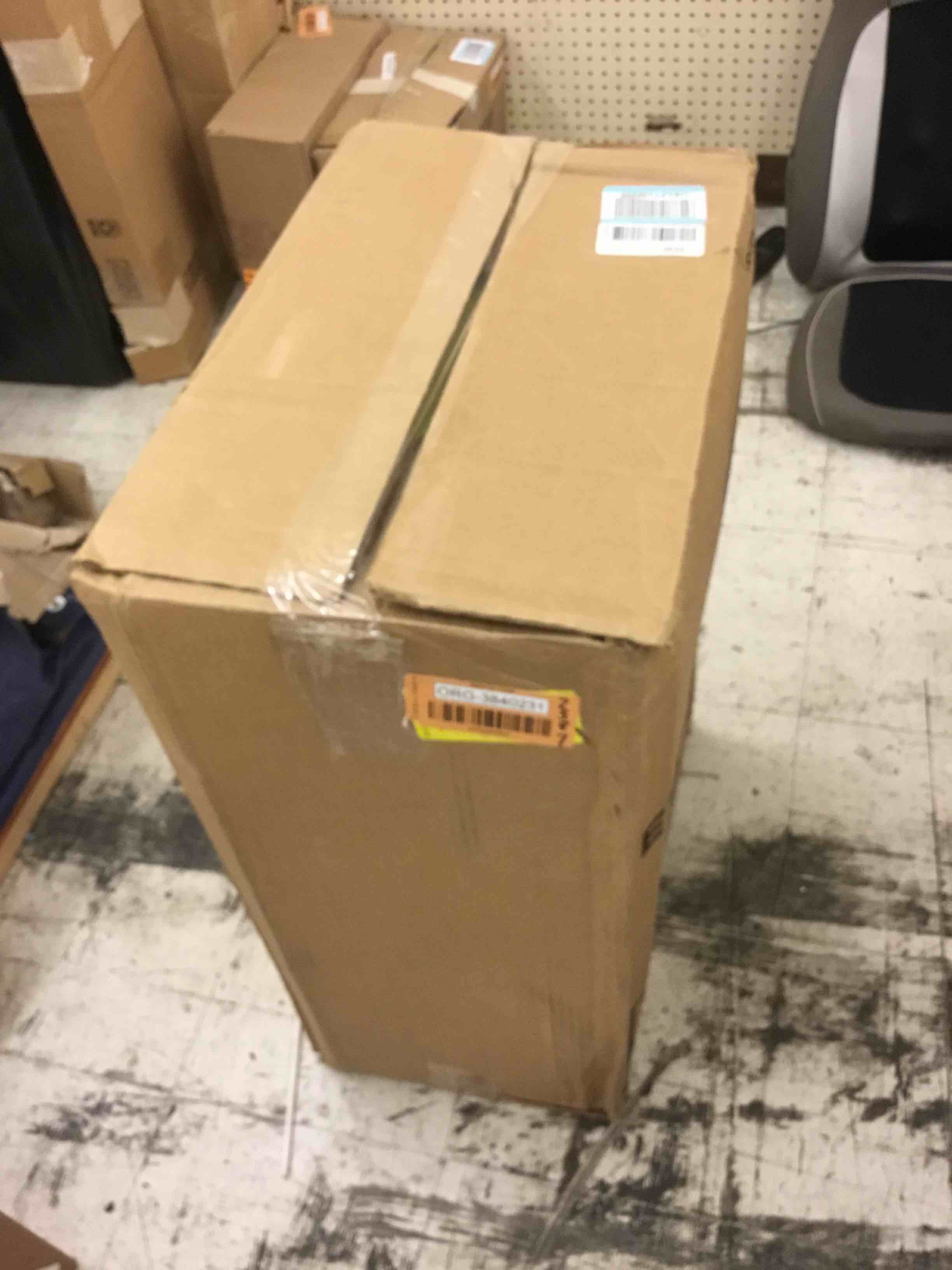 https://s3.amazonaws.com/lotting-images-prod/bidfta/ORG3840231_1687442190129.jpeg