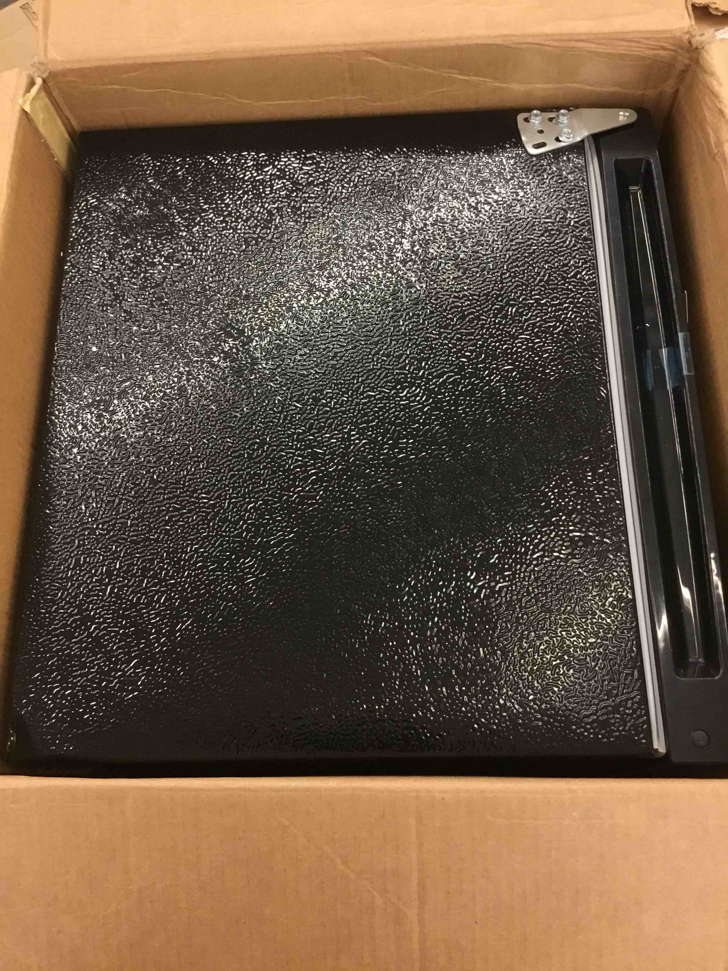 https://s3.amazonaws.com/lotting-images-prod/bidfta/ORG3840238_1687443748677.jpeg