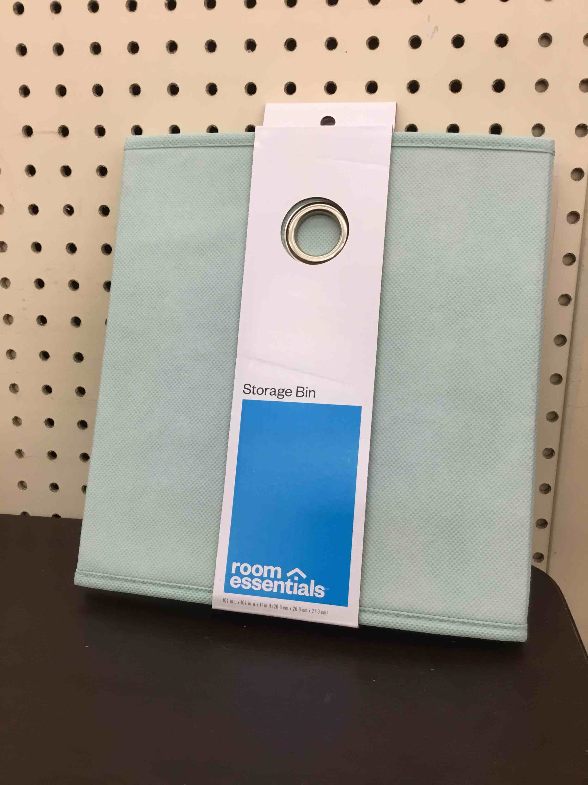 https://s3.amazonaws.com/lotting-images-prod/bidfta/ORG3843039_1689712476693.jpeg