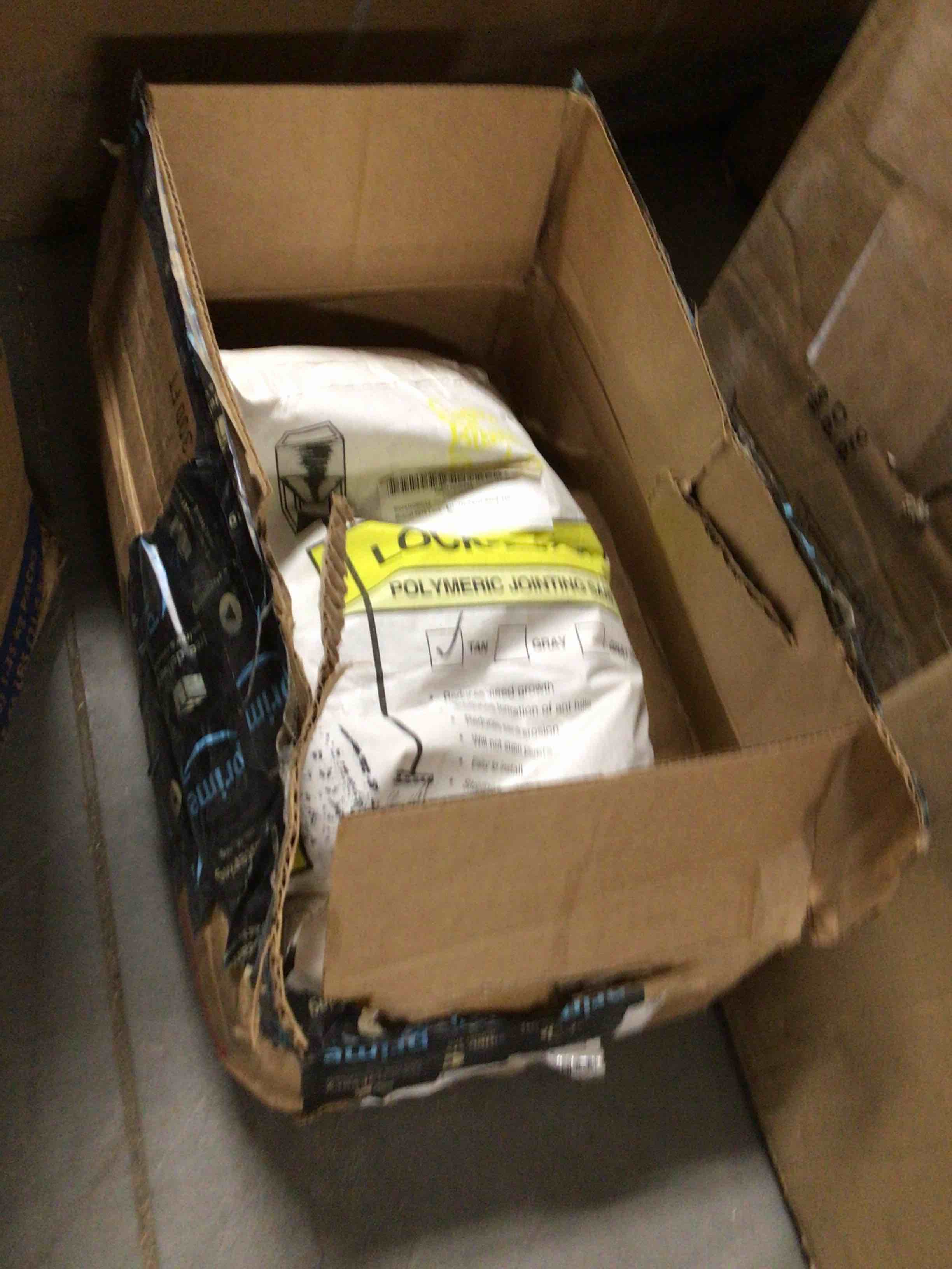 https://s3.amazonaws.com/lotting-images-prod/bidfta/ORG3874995_1686219214686.jpeg