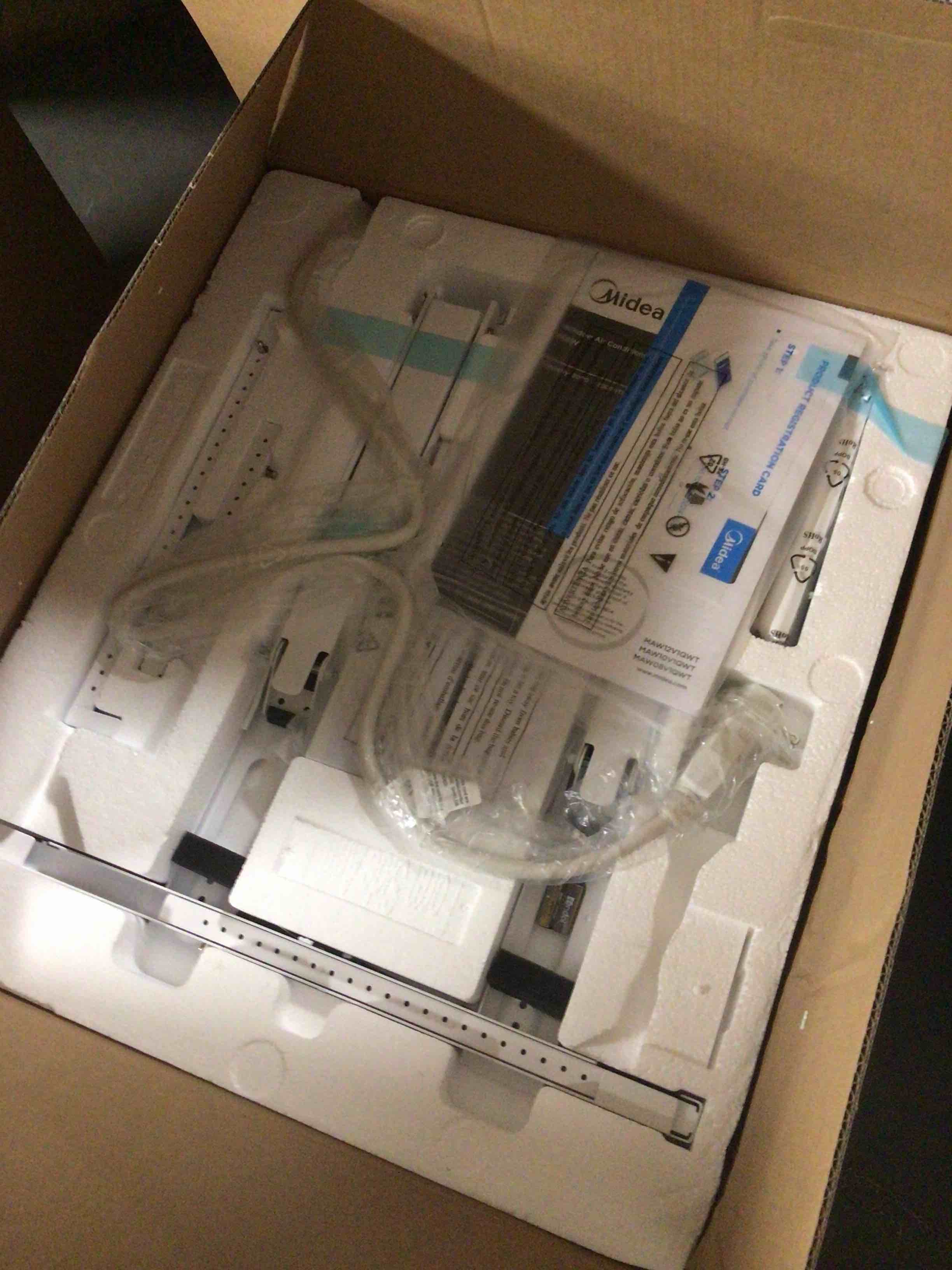 https://s3.amazonaws.com/lotting-images-prod/bidfta/ORG3875009_1686224084813.jpeg