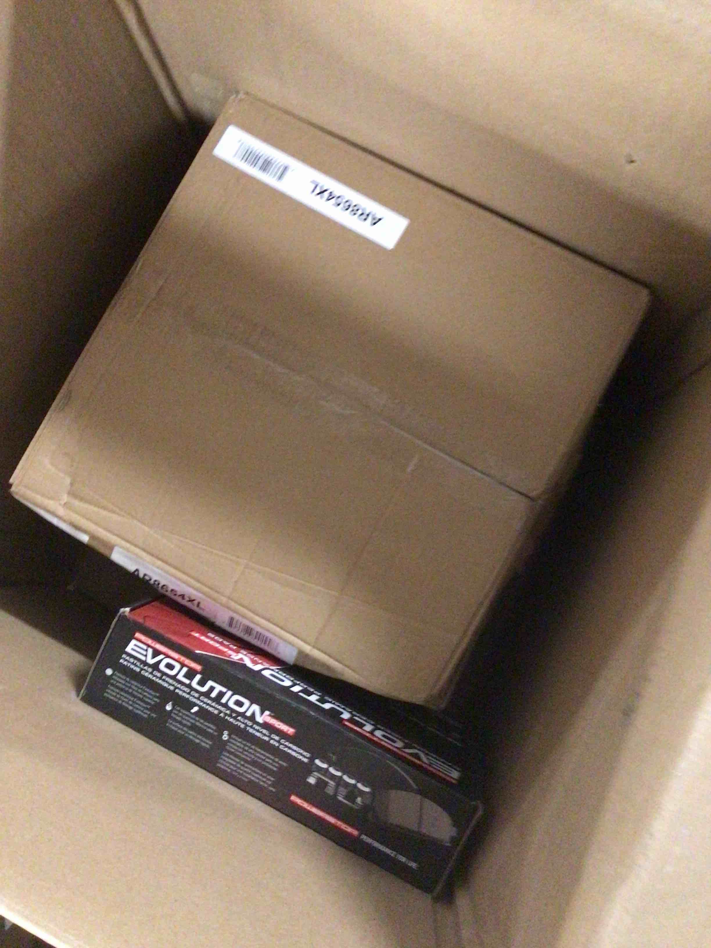 https://s3.amazonaws.com/lotting-images-prod/bidfta/ORG3875013_1686234181606.jpeg