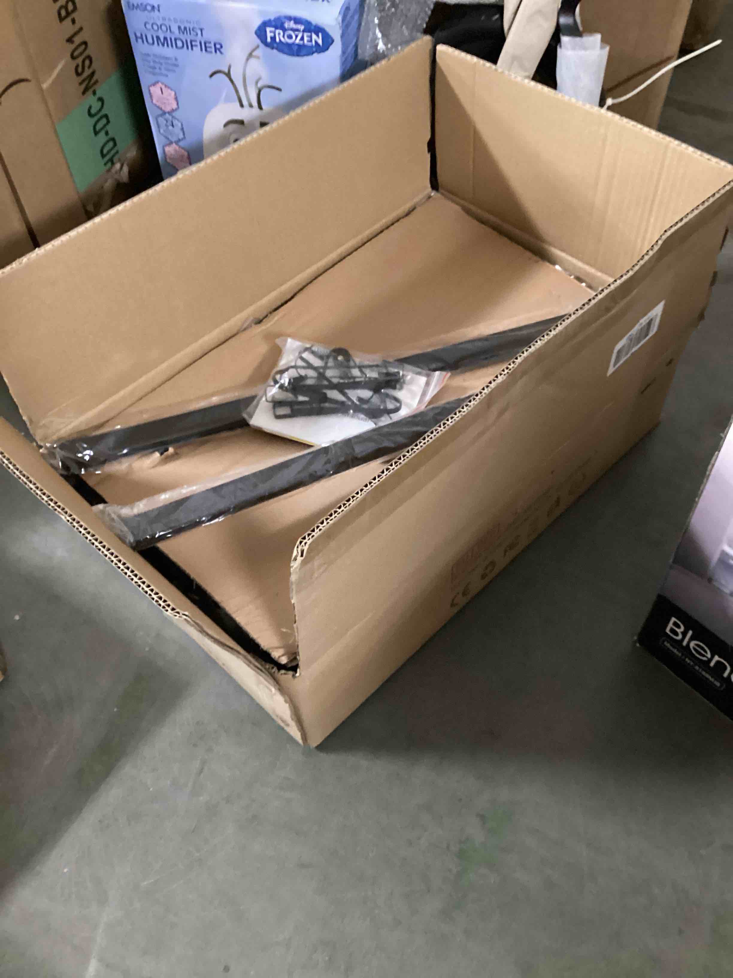 https://s3.amazonaws.com/lotting-images-prod/bidfta/ORG3875445_1692383088373.jpeg