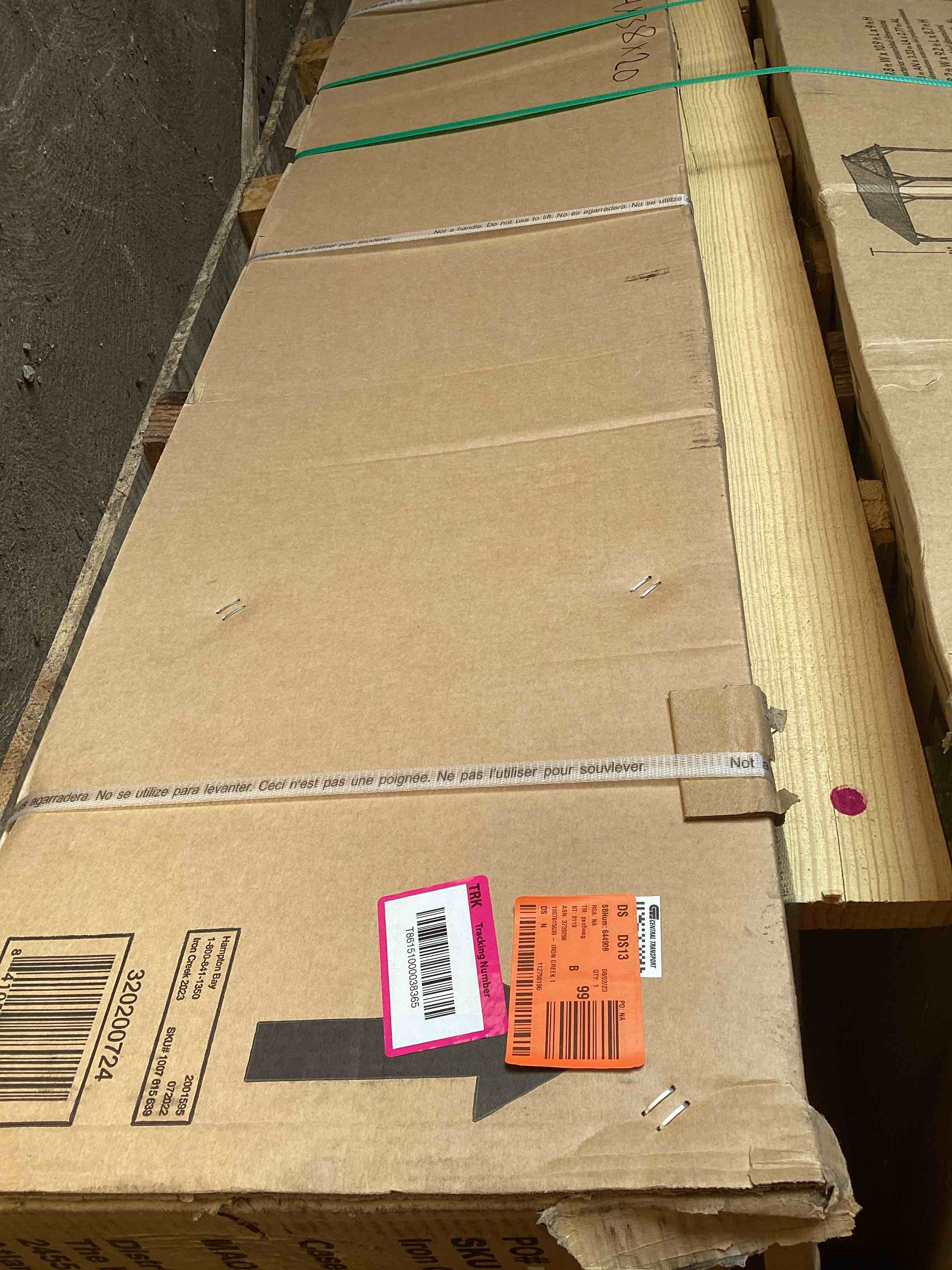 https://s3.amazonaws.com/lotting-images-prod/bidfta/ORG3875753_1692799347107.jpeg