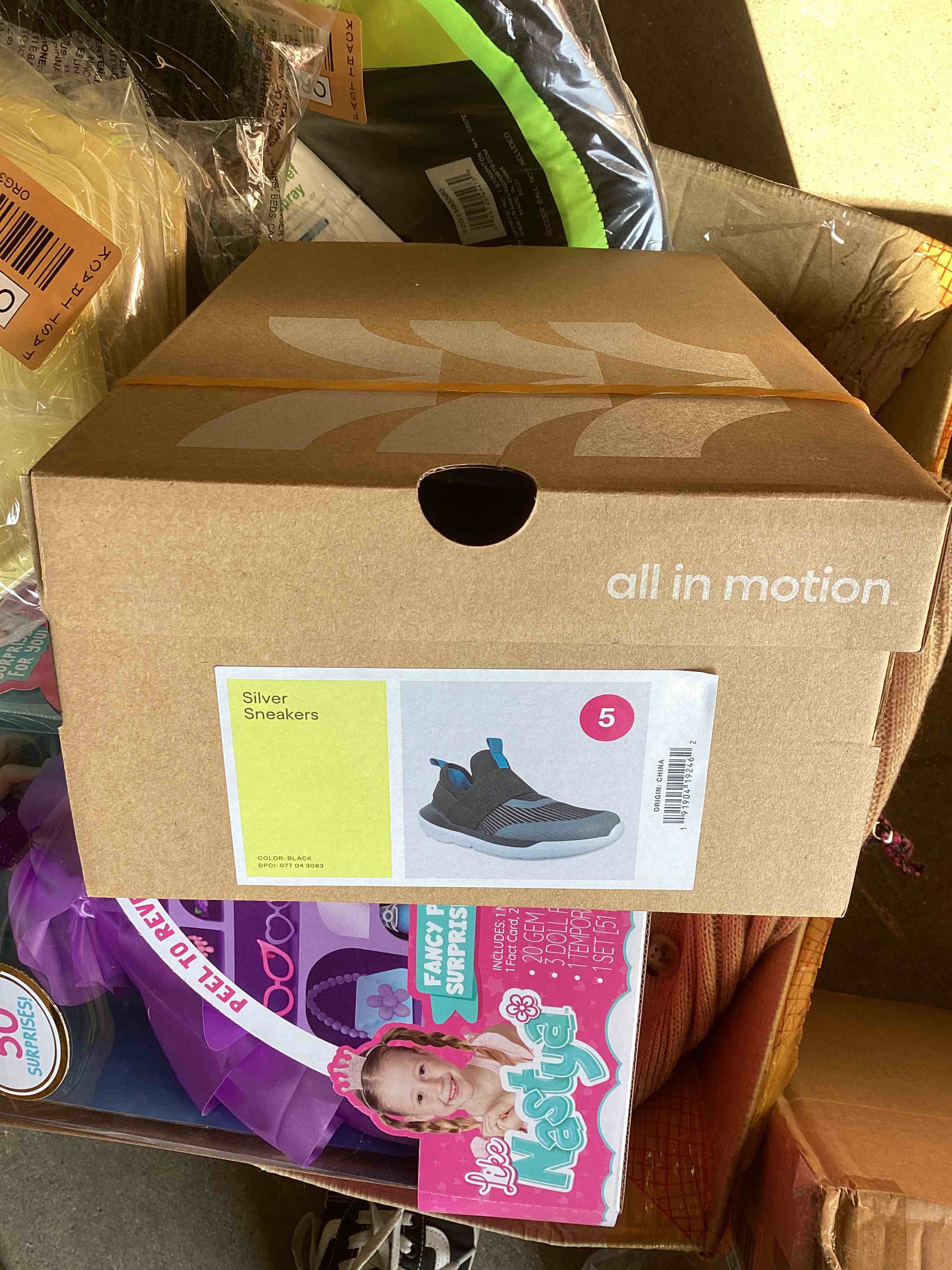 https://s3.amazonaws.com/lotting-images-prod/bidfta/ORG3875816_1692739879040.jpeg
