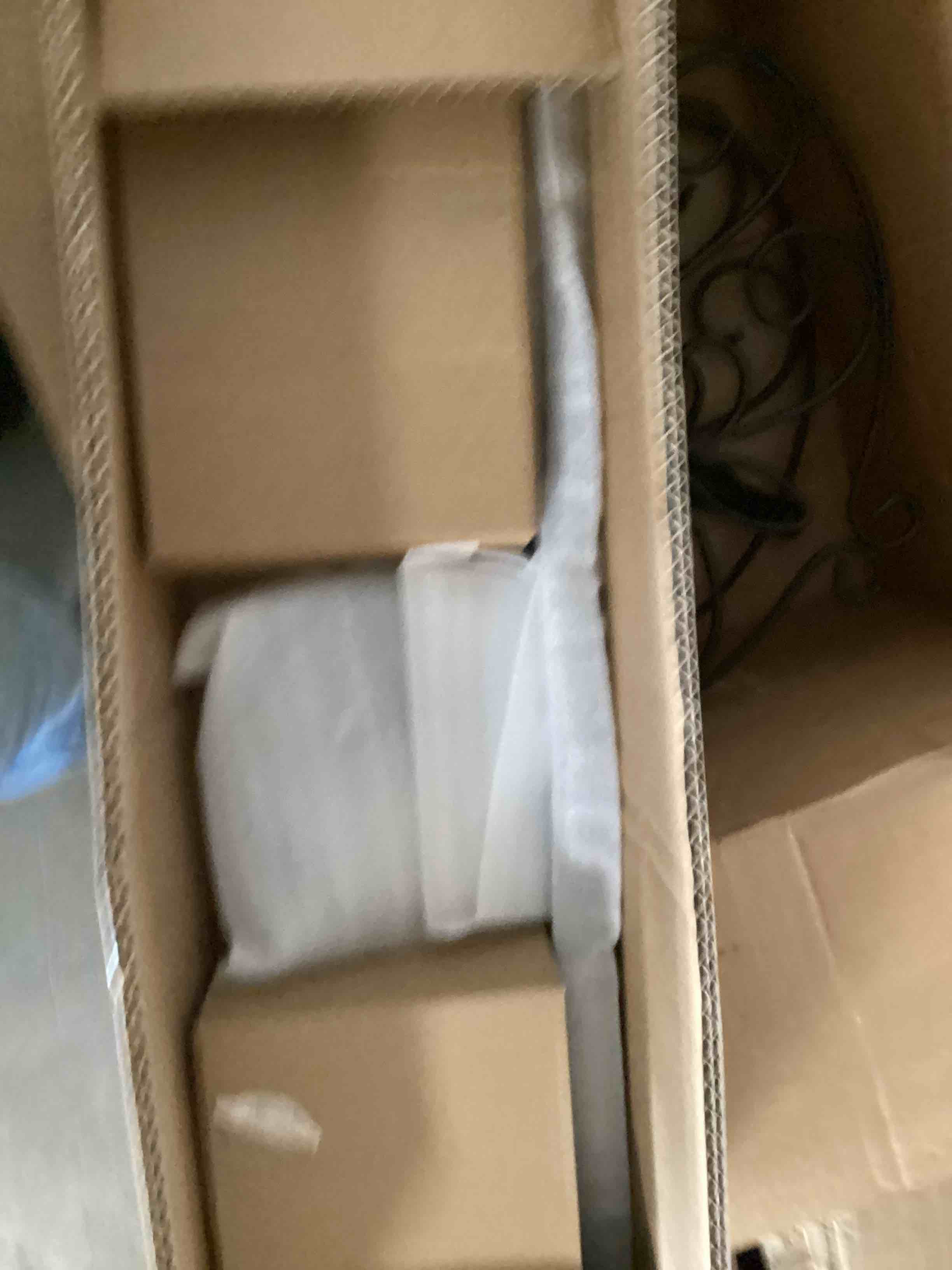 https://s3.amazonaws.com/lotting-images-prod/bidfta/ORG3876412_1696512471072.jpeg