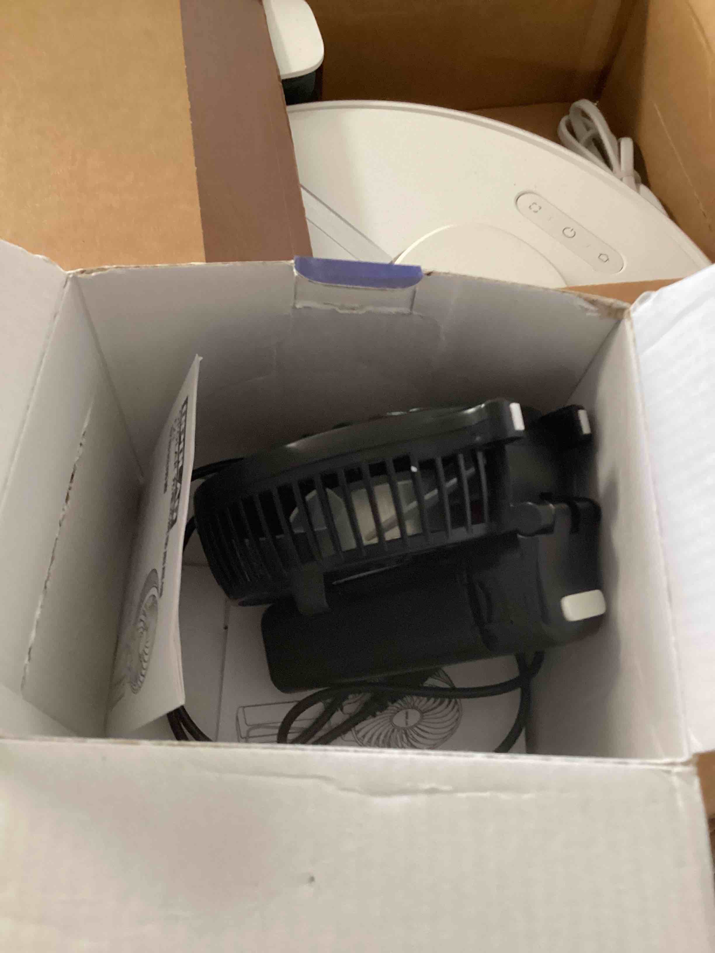 https://s3.amazonaws.com/lotting-images-prod/bidfta/ORG3877304_1687624385471.jpeg