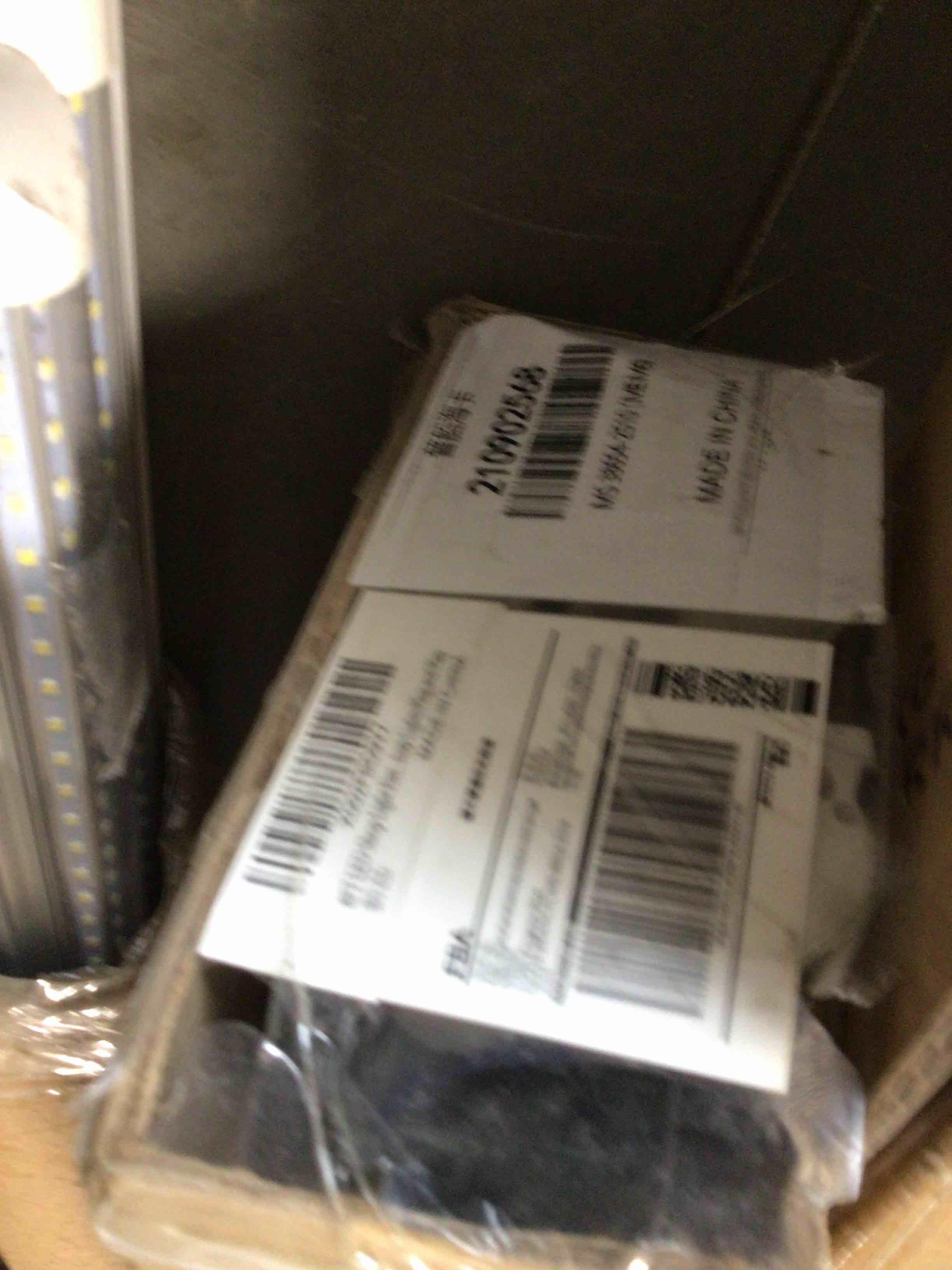 https://s3.amazonaws.com/lotting-images-prod/bidfta/ORG3877343_1687613483569.jpeg