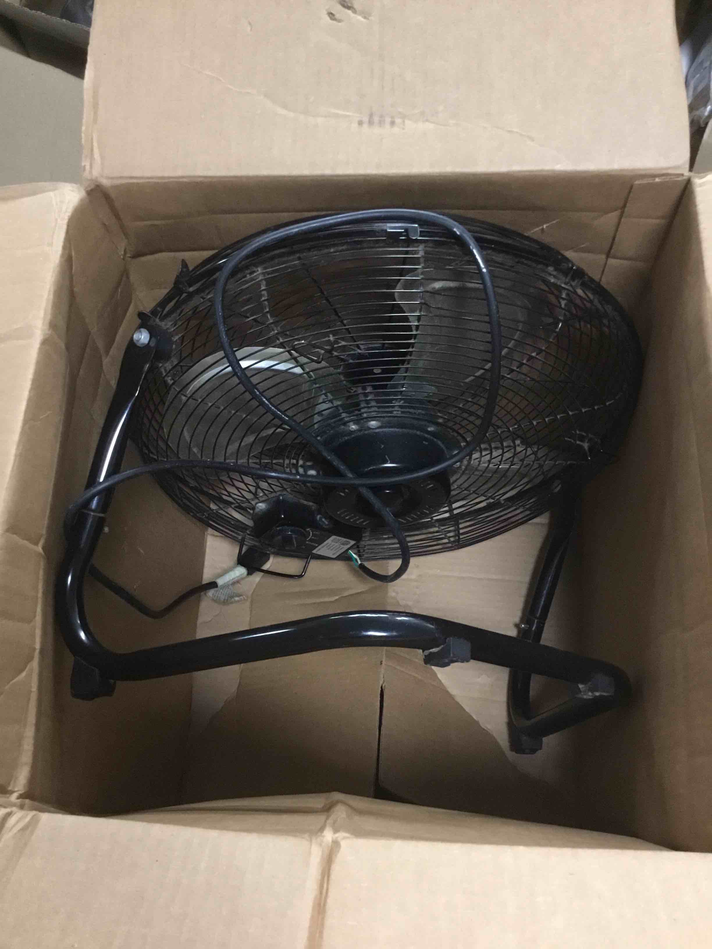 https://s3.amazonaws.com/lotting-images-prod/bidfta/ORG3879041_1686837701219.jpeg