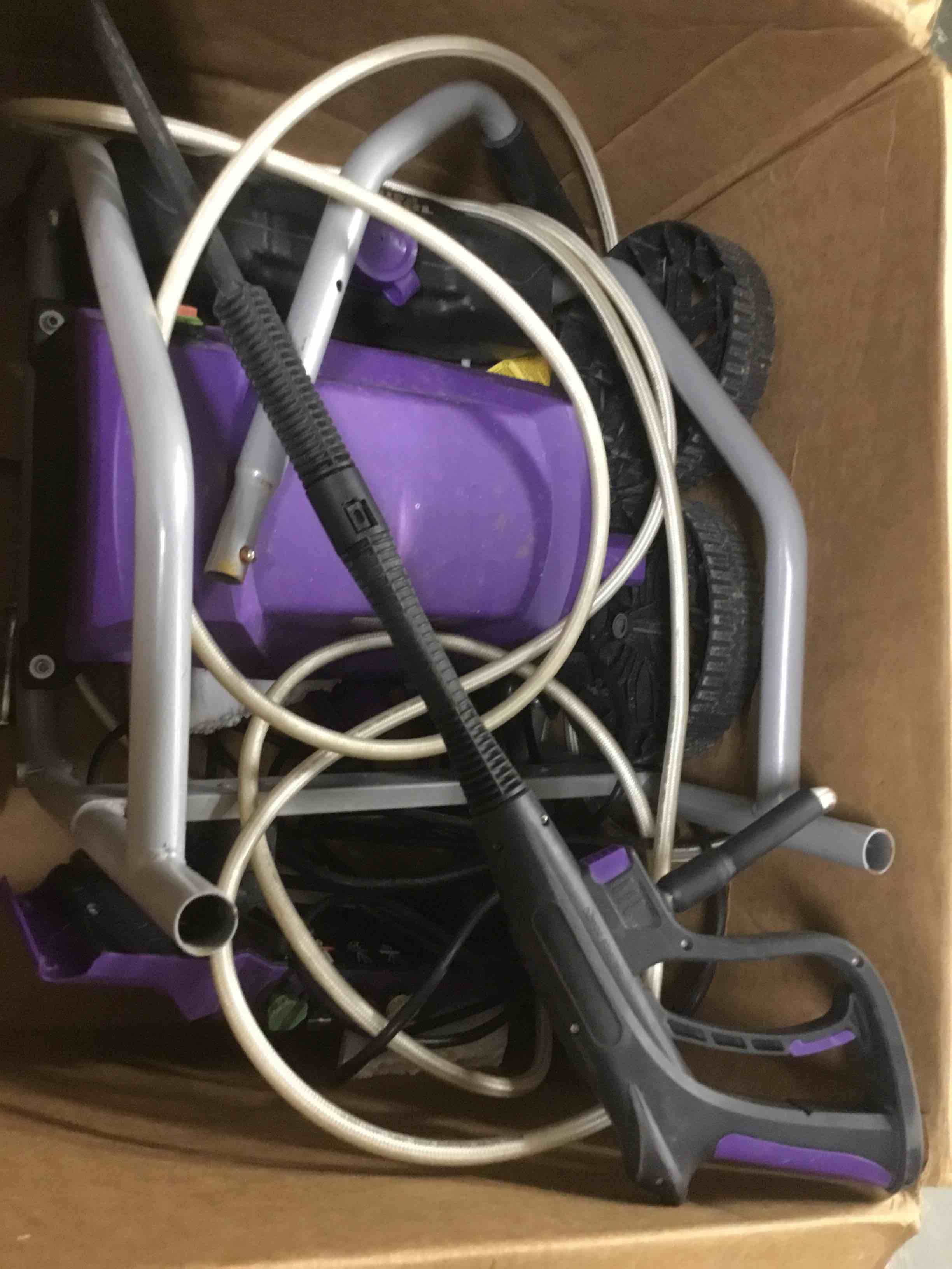 https://s3.amazonaws.com/lotting-images-prod/bidfta/ORG3879116_1686861623946.jpeg