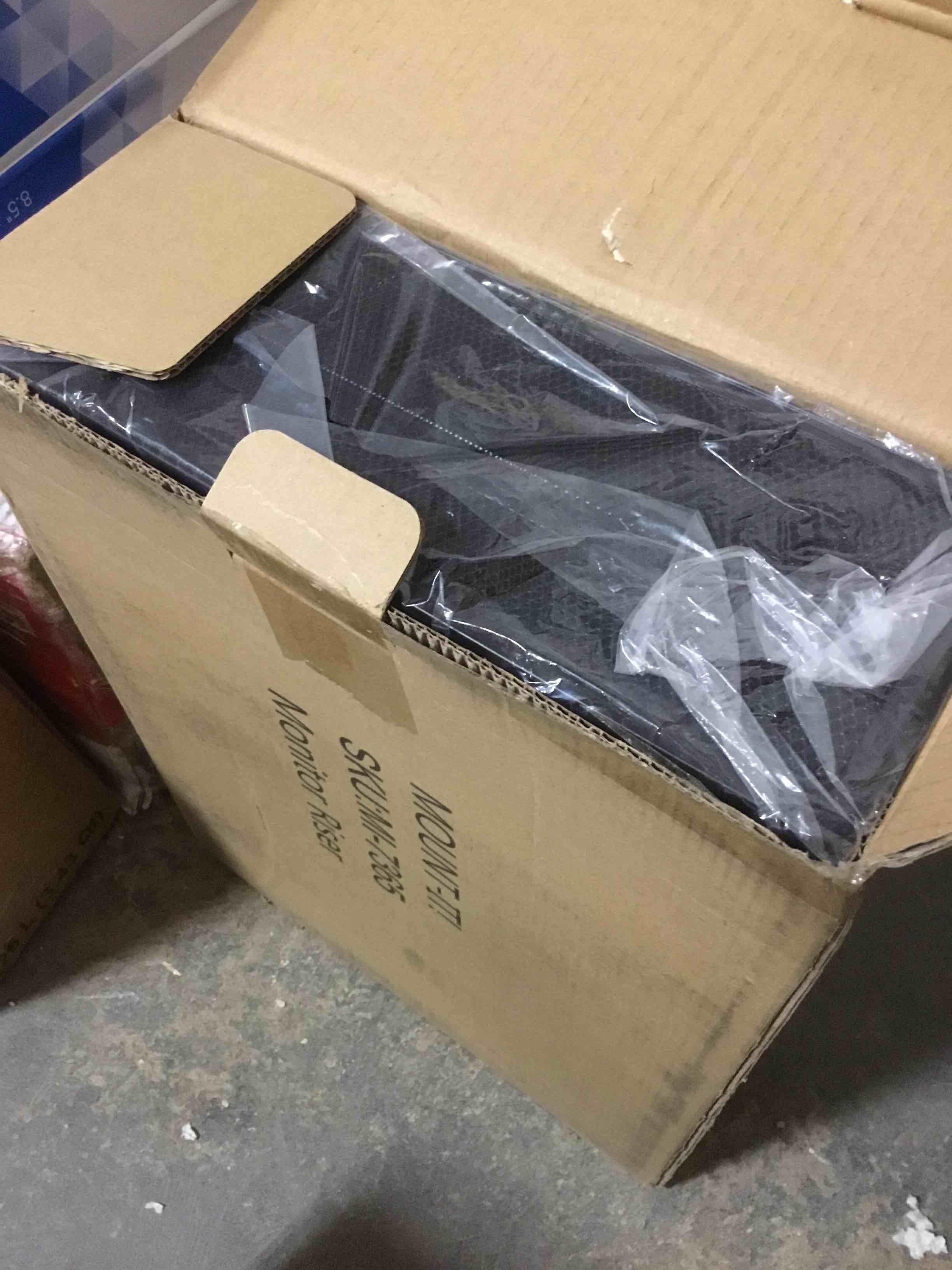 https://s3.amazonaws.com/lotting-images-prod/bidfta/ORG3879314_1687185741785.jpeg