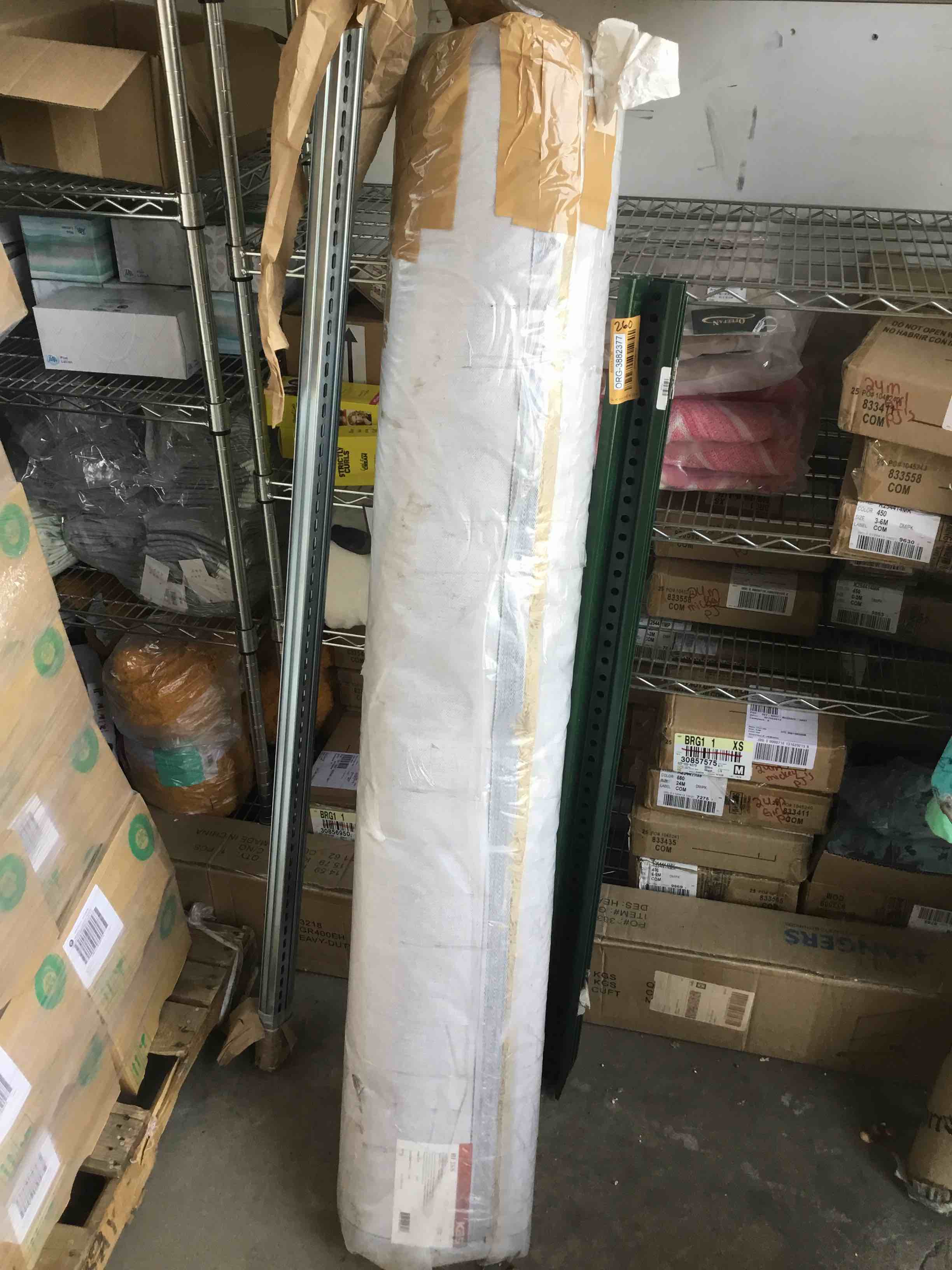 https://s3.amazonaws.com/lotting-images-prod/bidfta/ORG3882378_1686058111930.jpeg