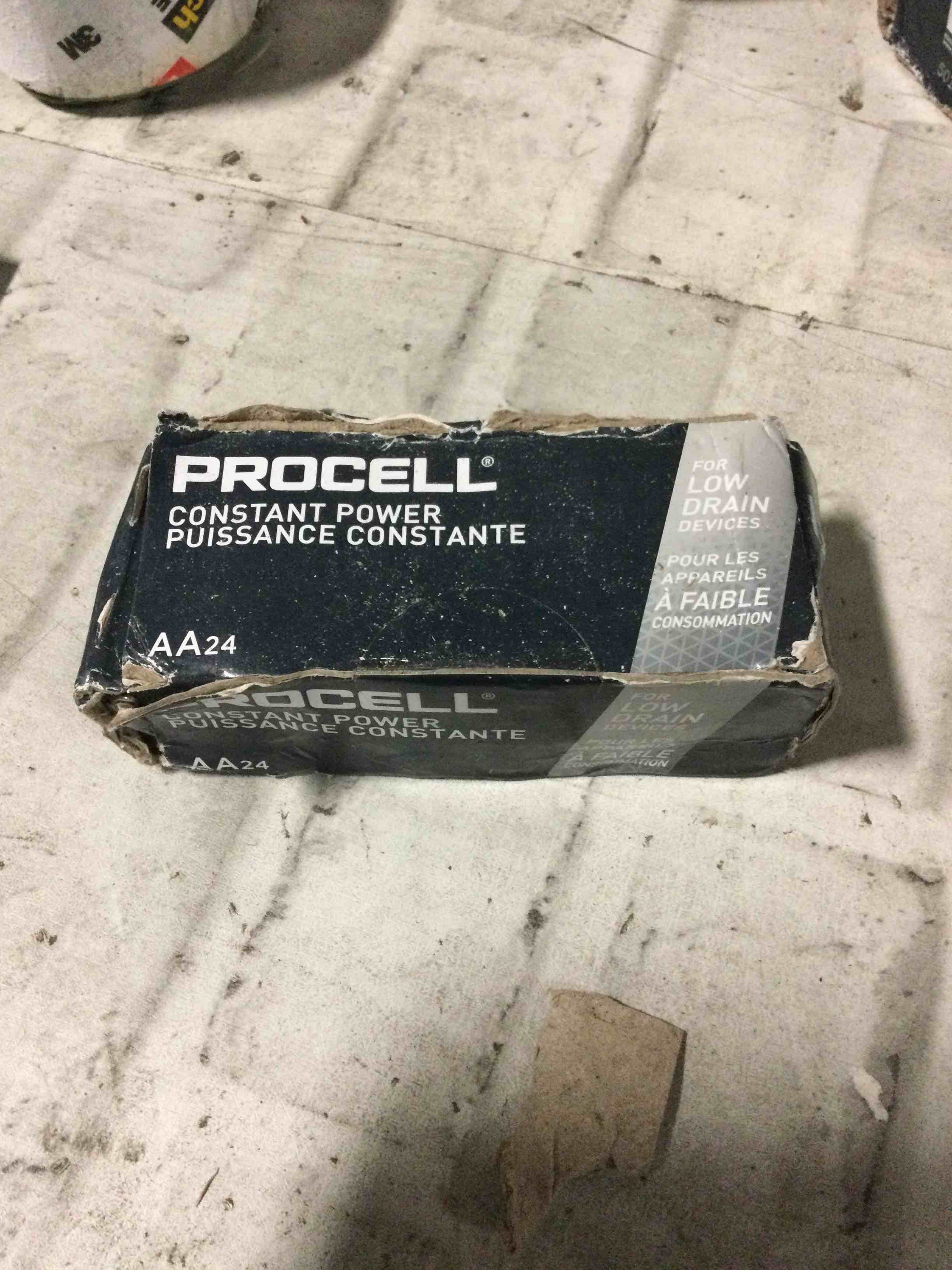 https://s3.amazonaws.com/lotting-images-prod/bidfta/ORG3969606_1669642609239.jpeg