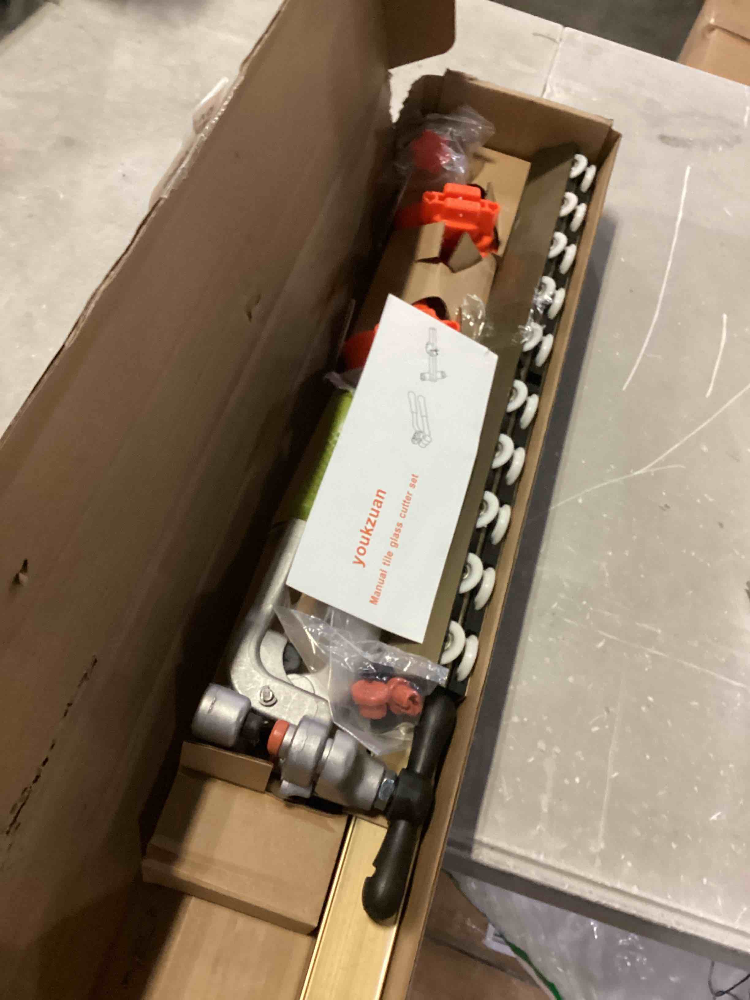https://s3.amazonaws.com/lotting-images-prod/bidfta/ORG4005654_1703702017586.jpeg