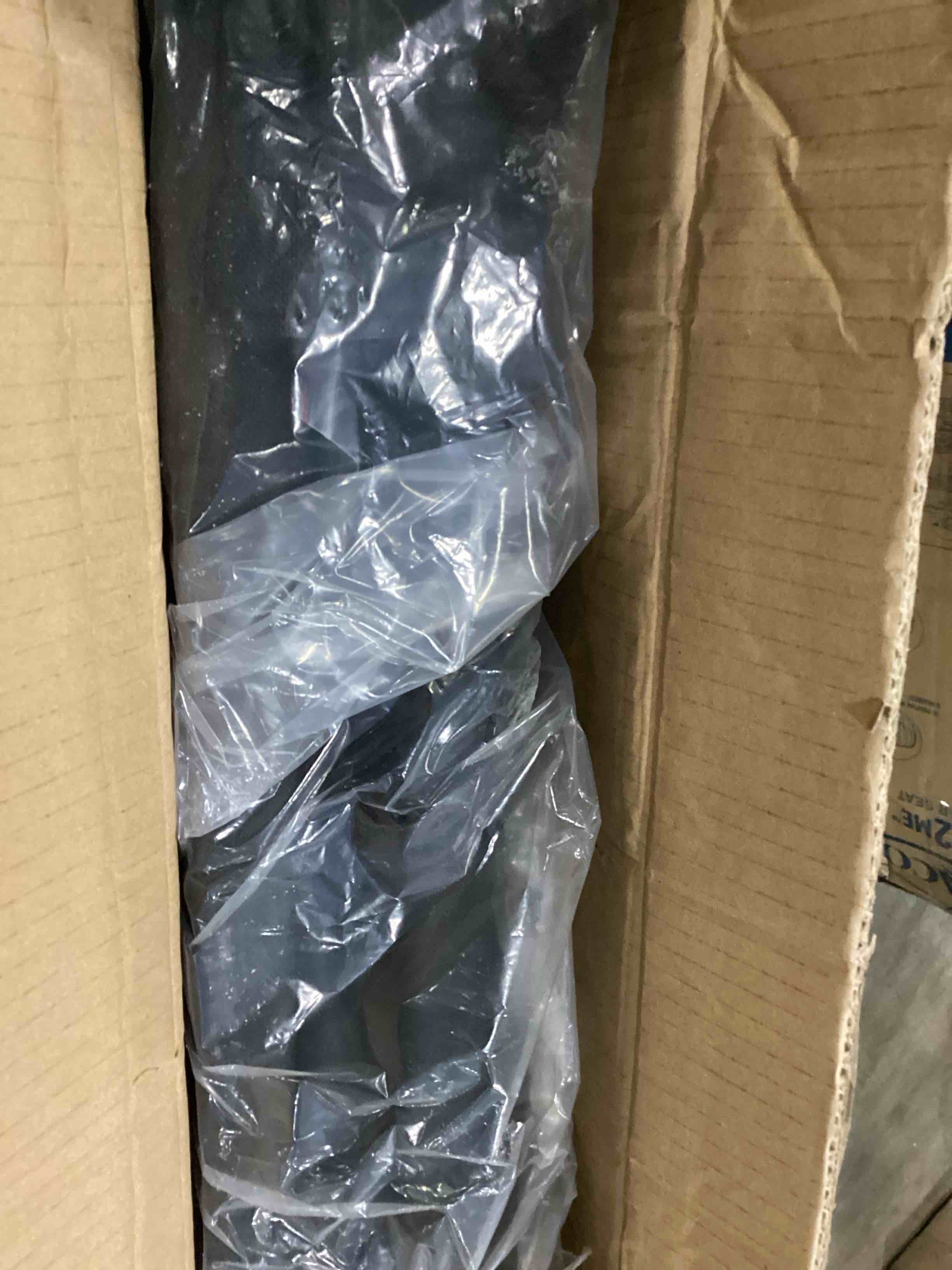 https://s3.amazonaws.com/lotting-images-prod/bidfta/ORG4007280_1703865007614.jpeg
