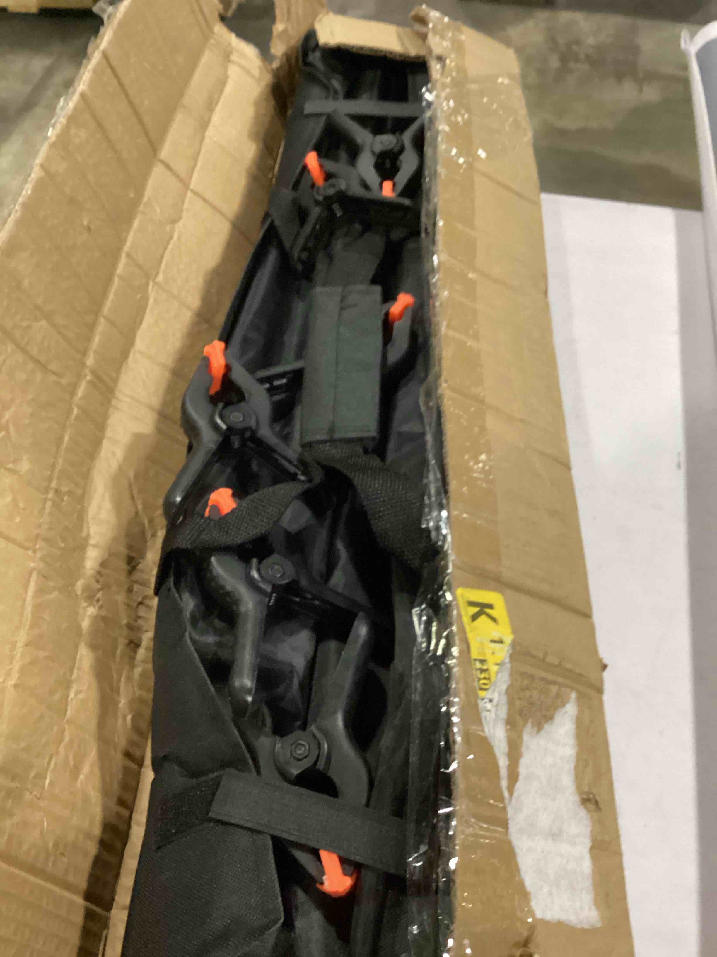 https://s3.amazonaws.com/lotting-images-prod/bidfta/ORG4007398_1704213128751.jpeg