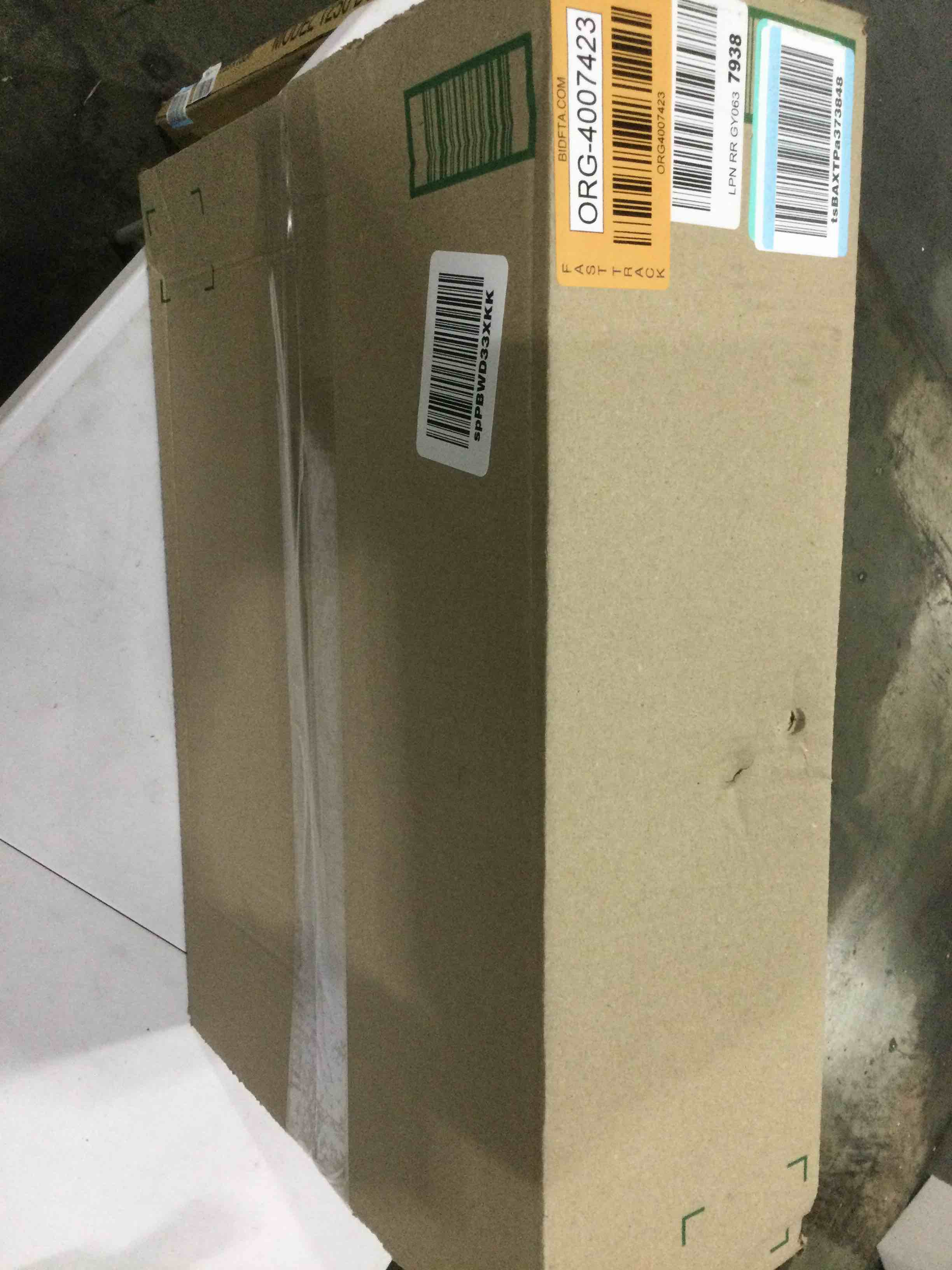 https://s3.amazonaws.com/lotting-images-prod/bidfta/ORG4007423_1704288830464.jpeg