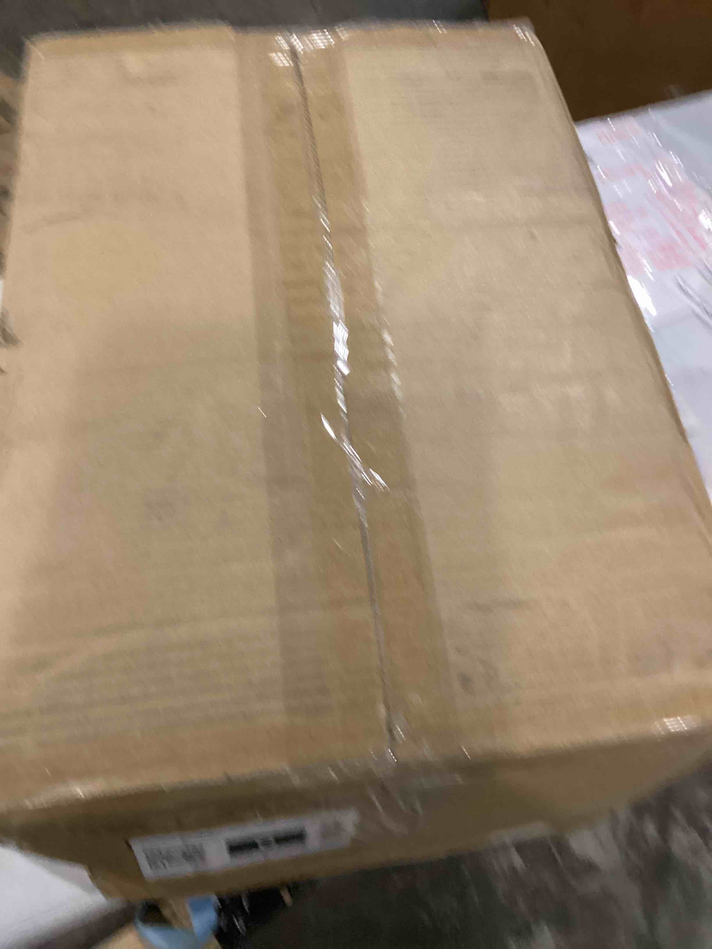 https://s3.amazonaws.com/lotting-images-prod/bidfta/ORG4008595_1704291534286.jpeg