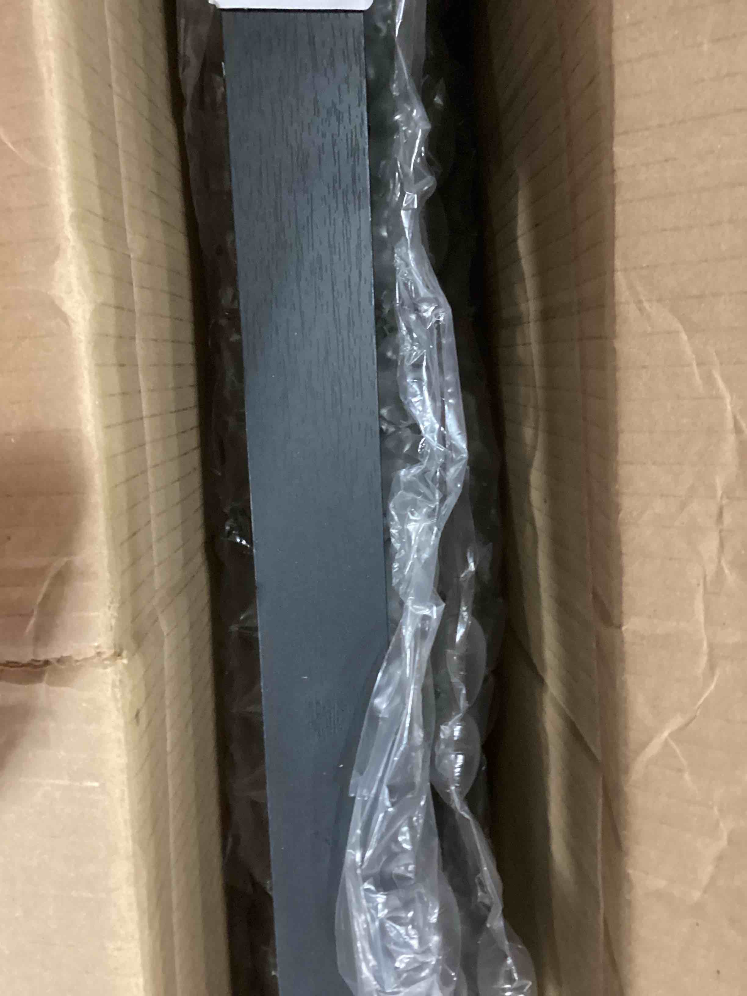 https://s3.amazonaws.com/lotting-images-prod/bidfta/ORG4010346_1703959519059.jpeg