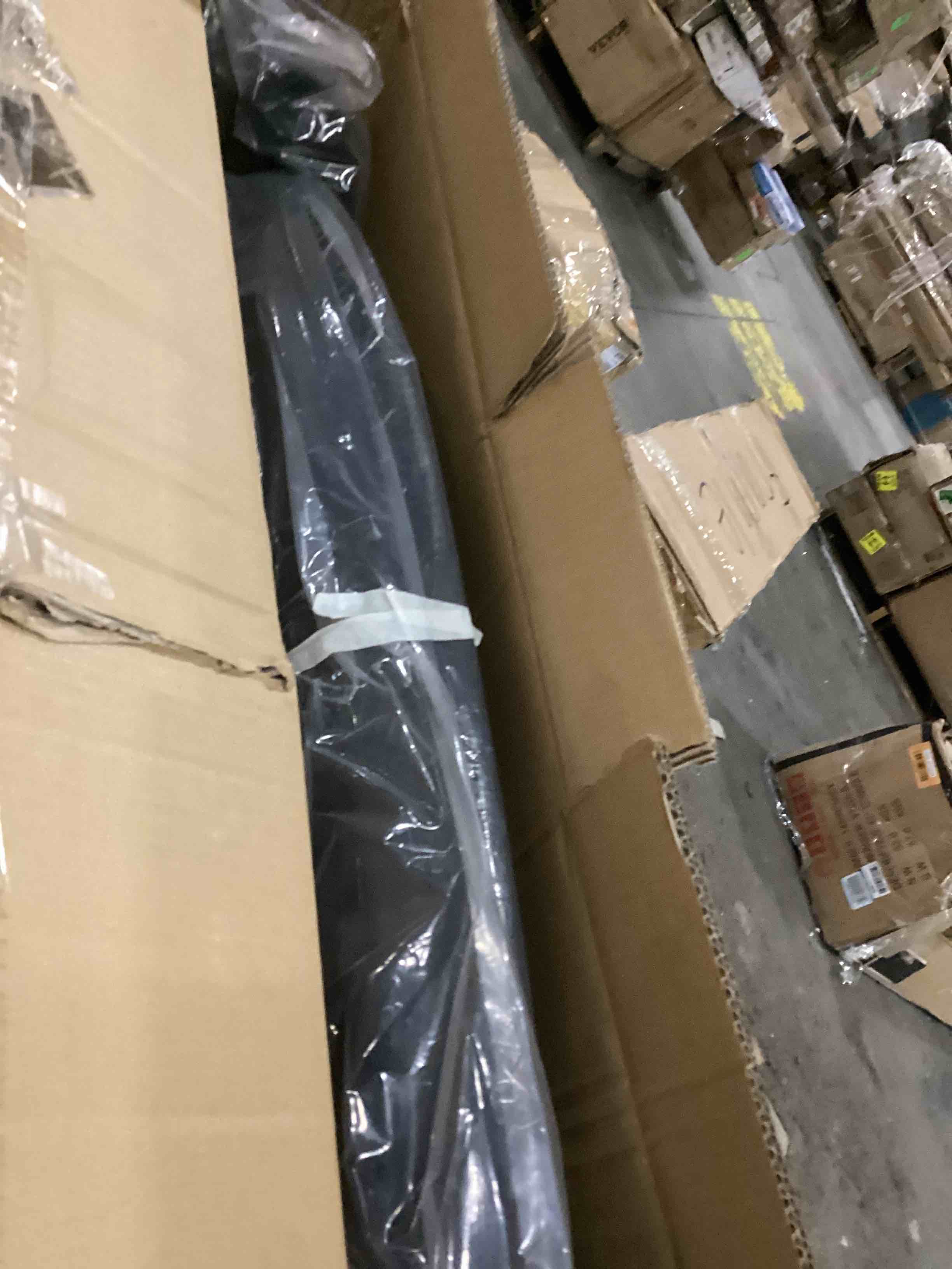 https://s3.amazonaws.com/lotting-images-prod/bidfta/ORG4010569_1704469872082.jpeg