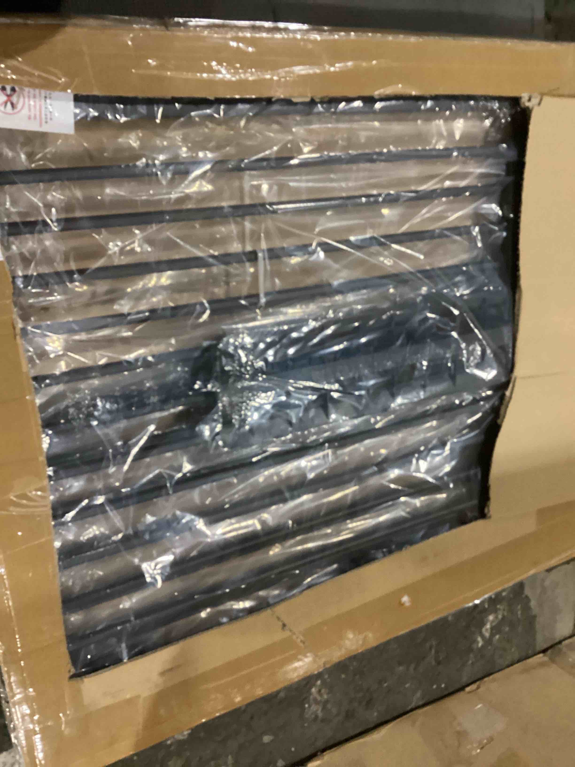 https://s3.amazonaws.com/lotting-images-prod/bidfta/ORG4011191_1705693694176.jpeg
