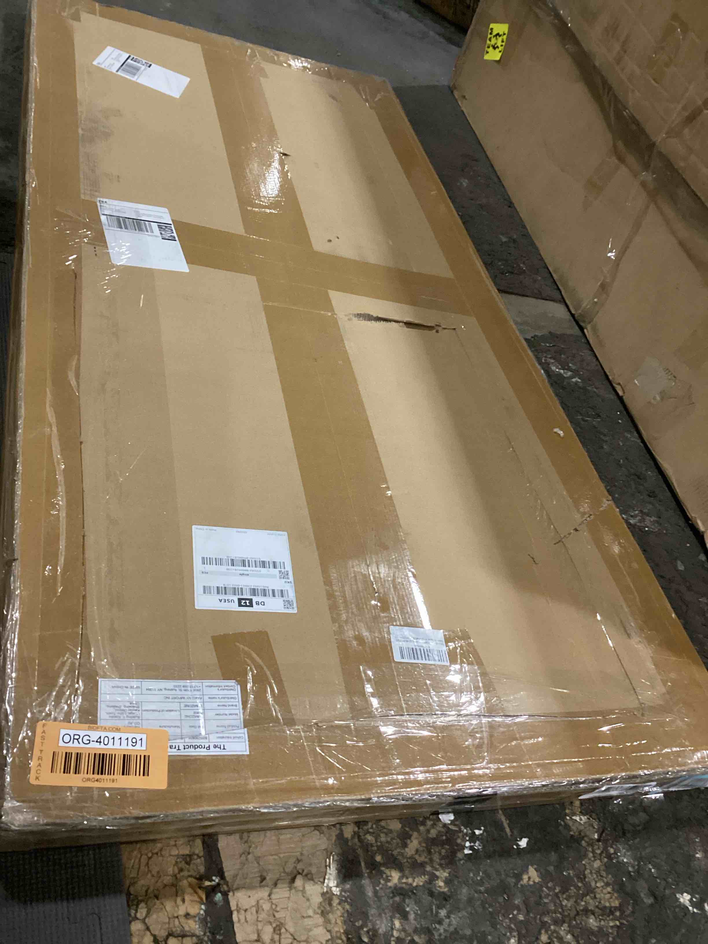 https://s3.amazonaws.com/lotting-images-prod/bidfta/ORG4011191_1705693746607.jpeg