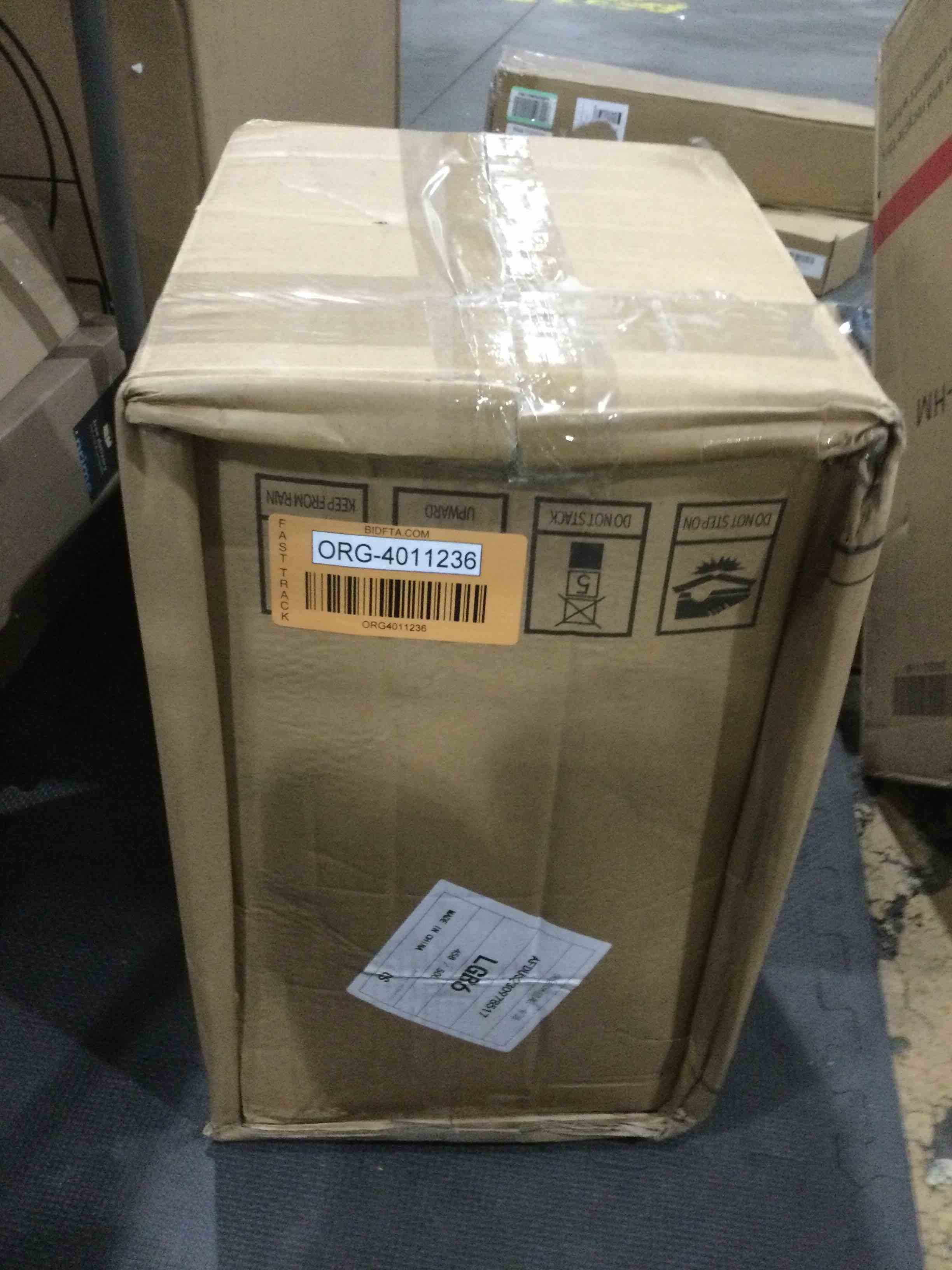 https://s3.amazonaws.com/lotting-images-prod/bidfta/ORG4011236_1705935372192.jpeg