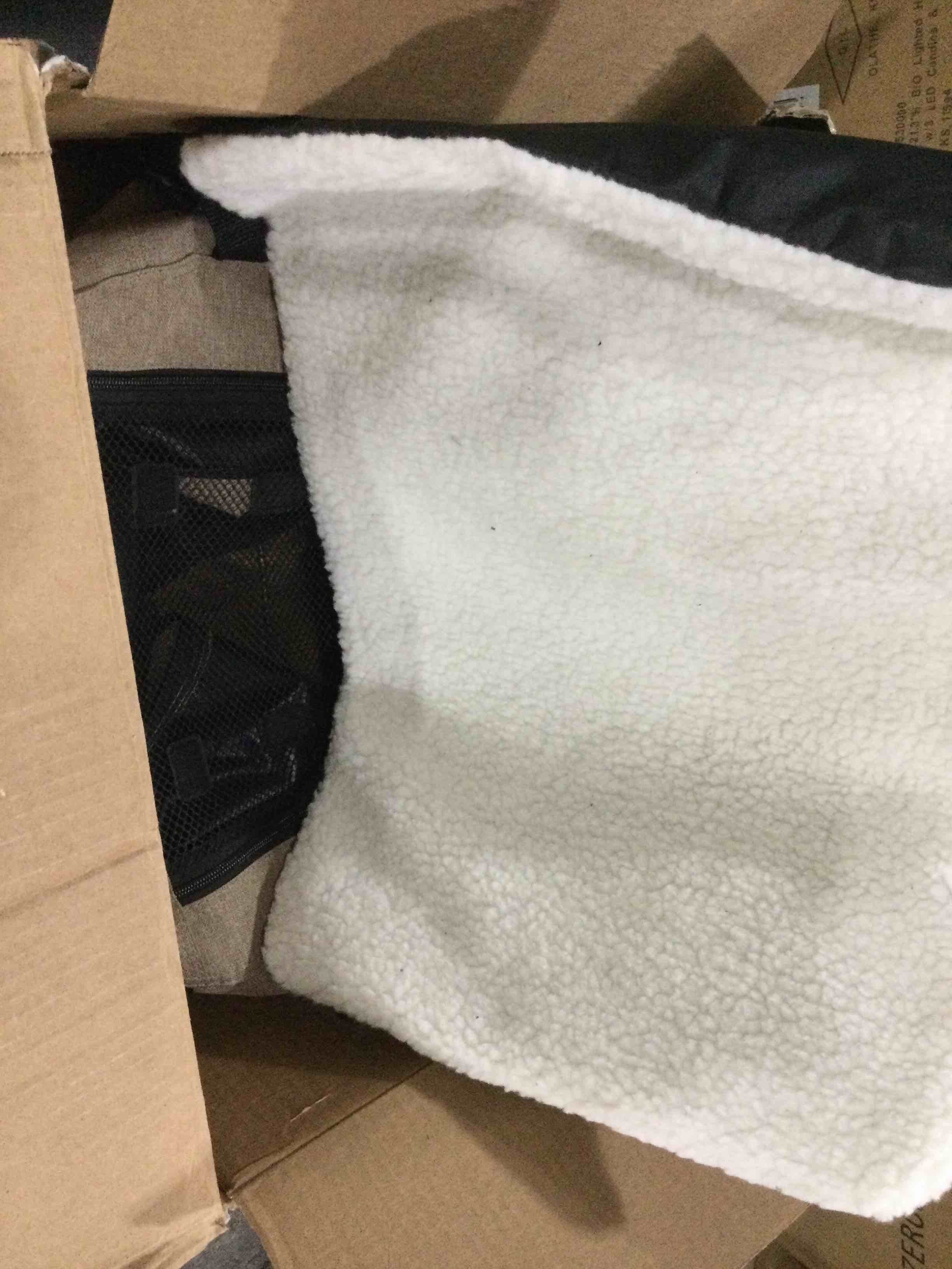 https://s3.amazonaws.com/lotting-images-prod/bidfta/ORG4011242_1705937484353.jpeg