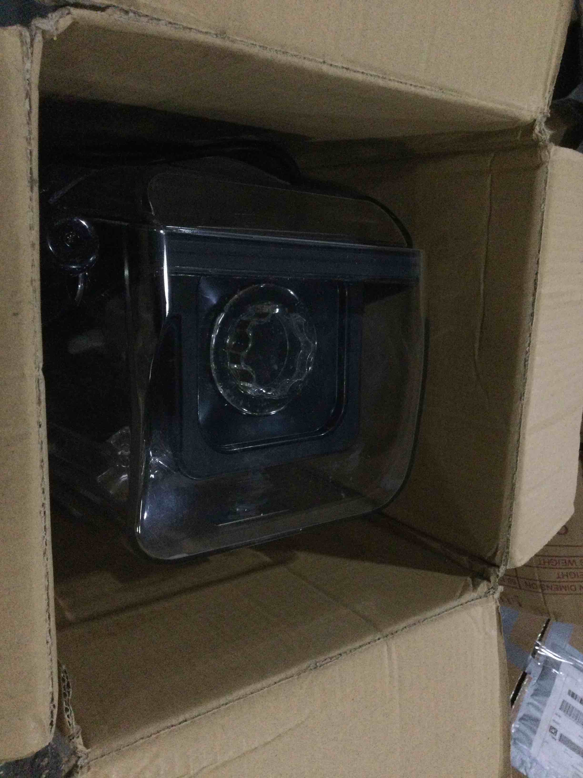 https://s3.amazonaws.com/lotting-images-prod/bidfta/ORG4011272_1705946358141.jpeg