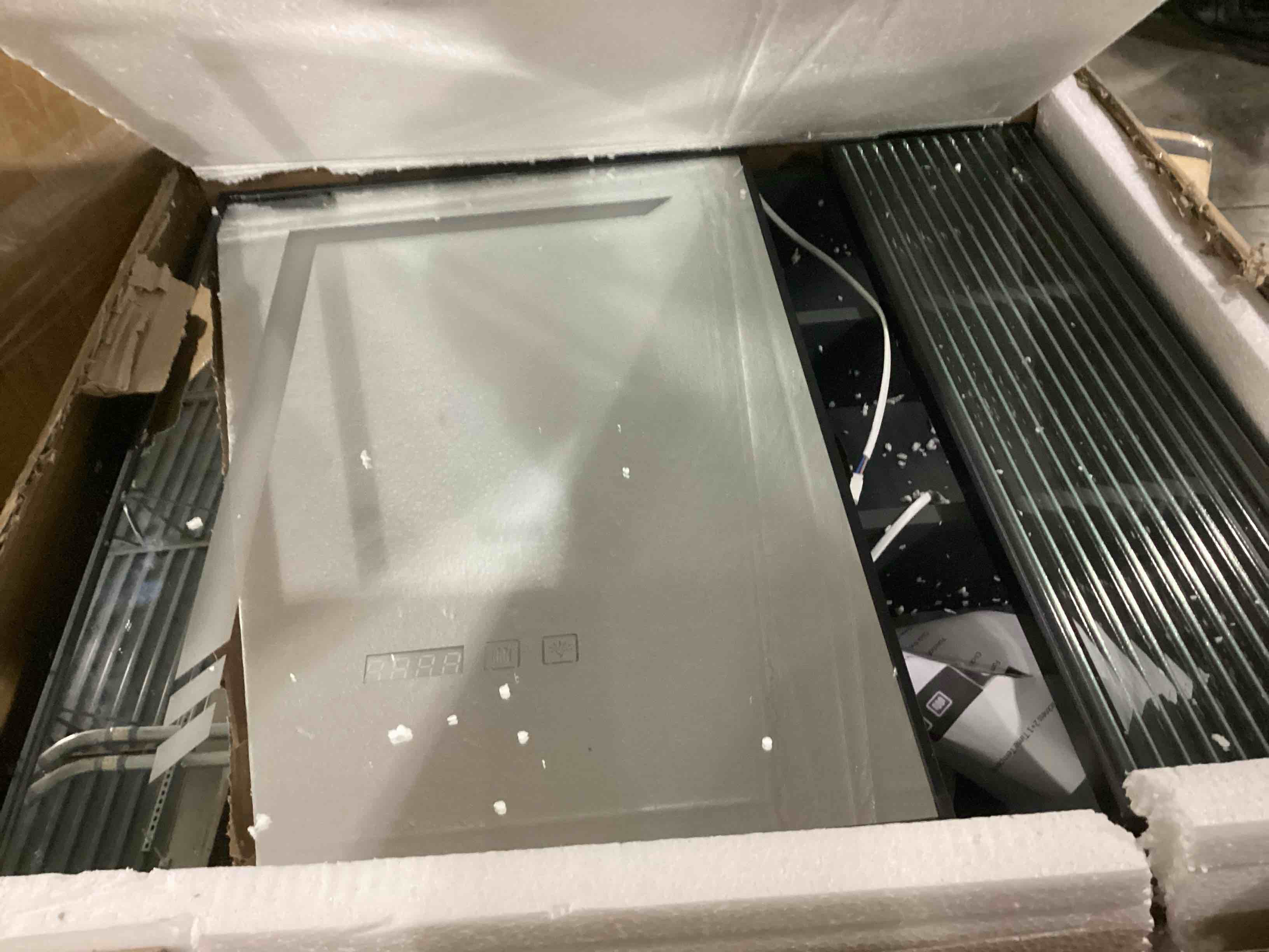 https://s3.amazonaws.com/lotting-images-prod/bidfta/ORG4011616_1703695802186.jpeg