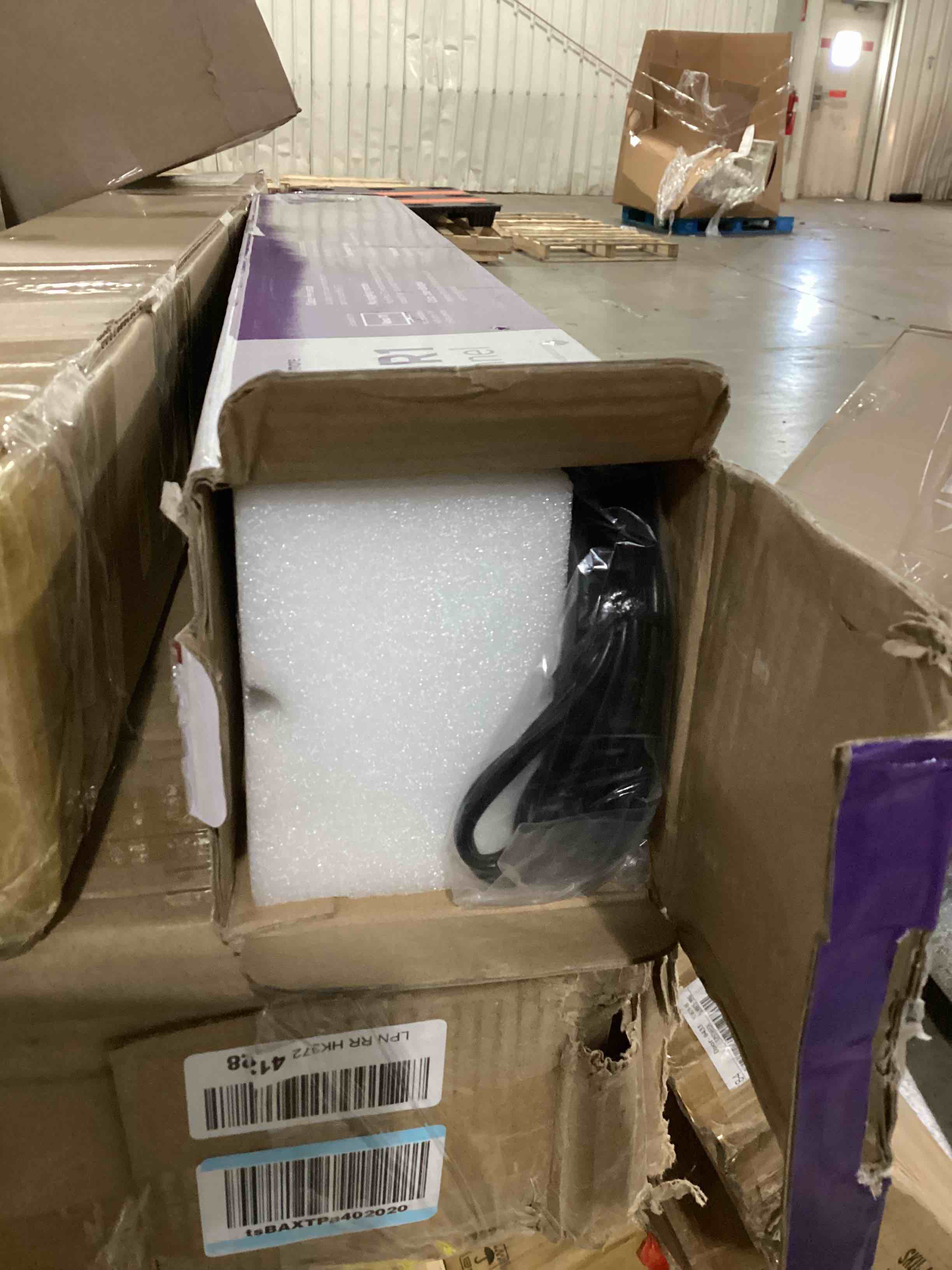 https://s3.amazonaws.com/lotting-images-prod/bidfta/ORG4012777_1704470633967.jpeg