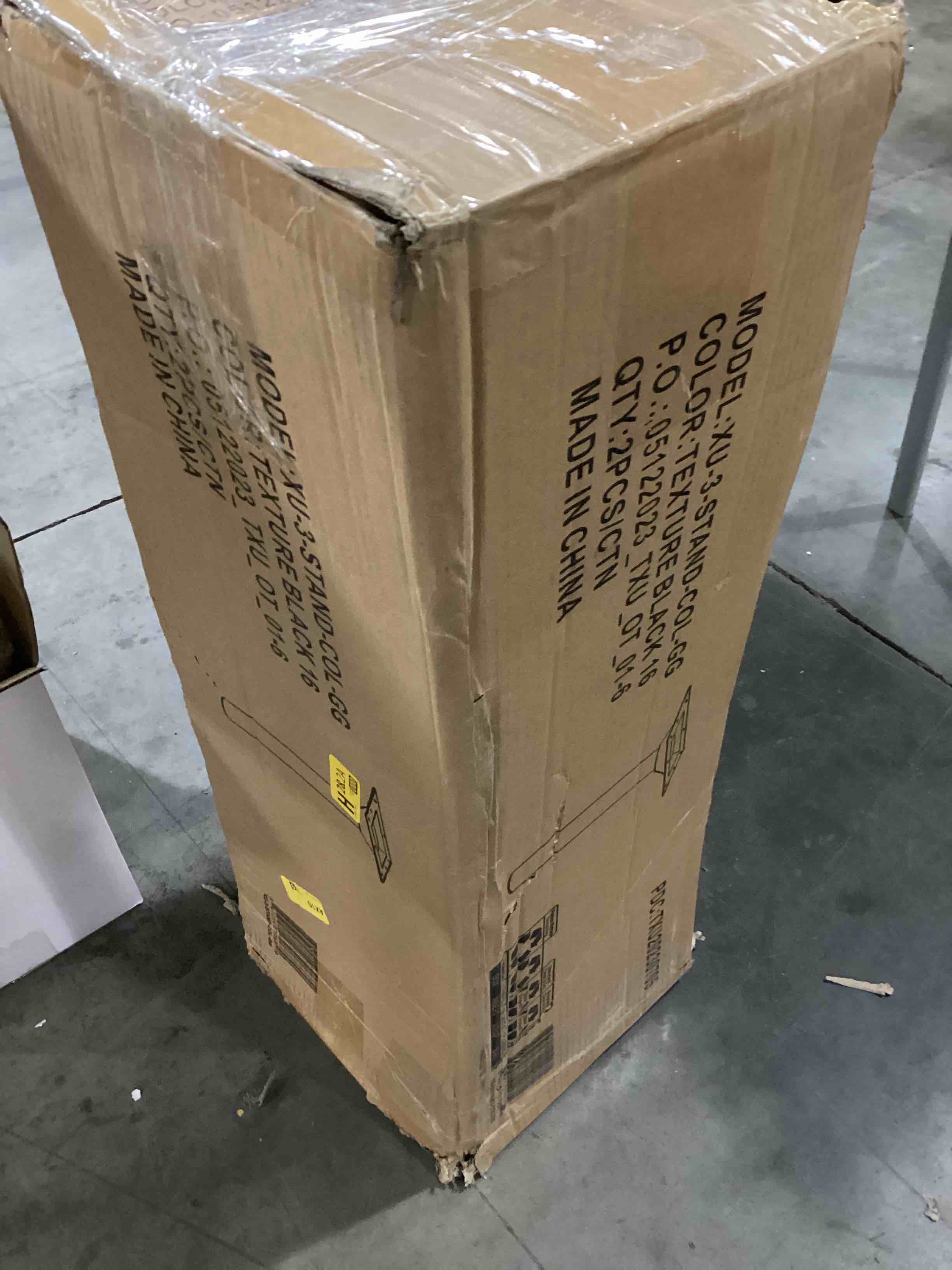 https://s3.amazonaws.com/lotting-images-prod/bidfta/ORG4012784_1704472702453.jpeg