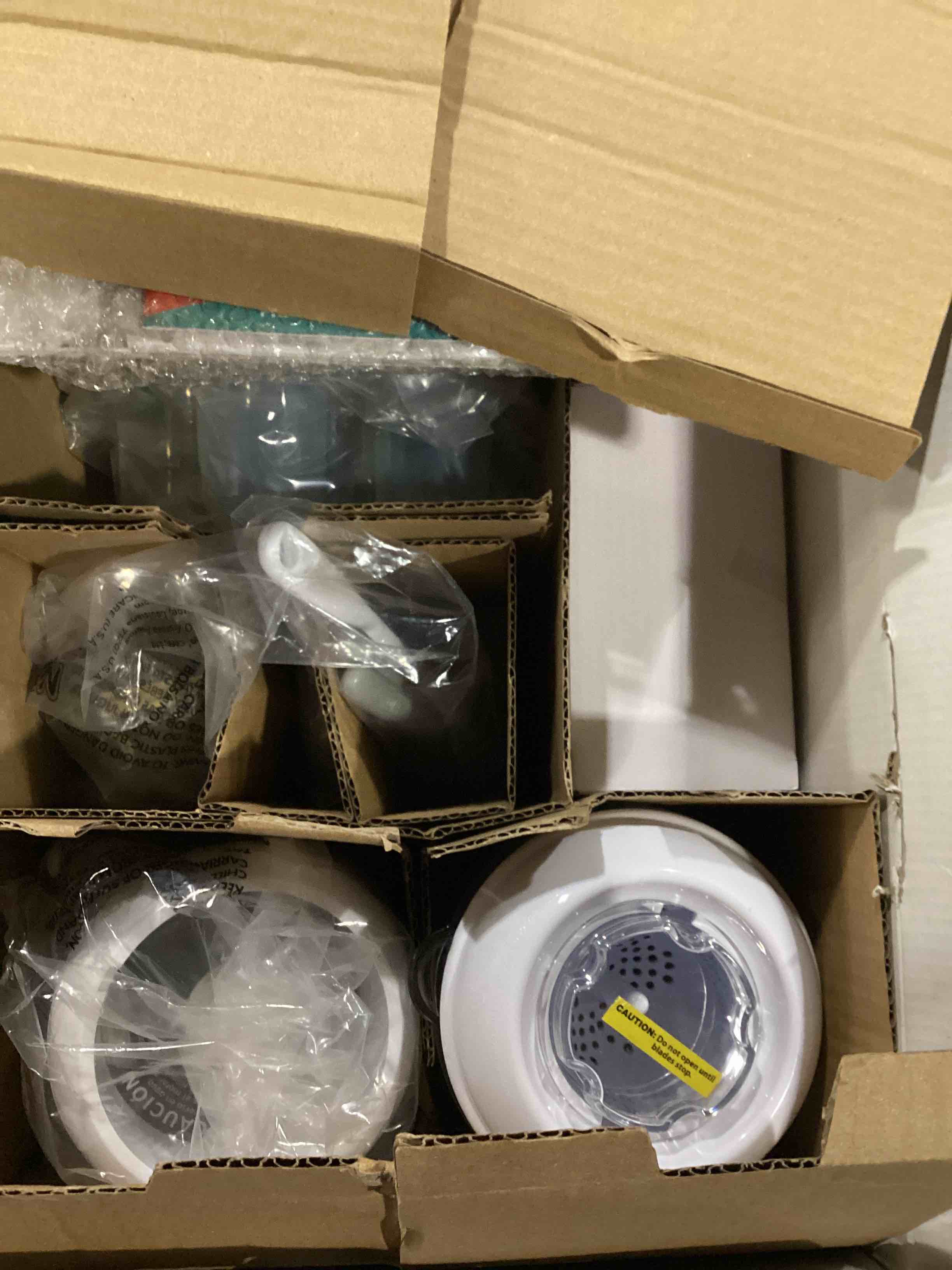 https://s3.amazonaws.com/lotting-images-prod/bidfta/ORG4012965_1704557899987.jpeg