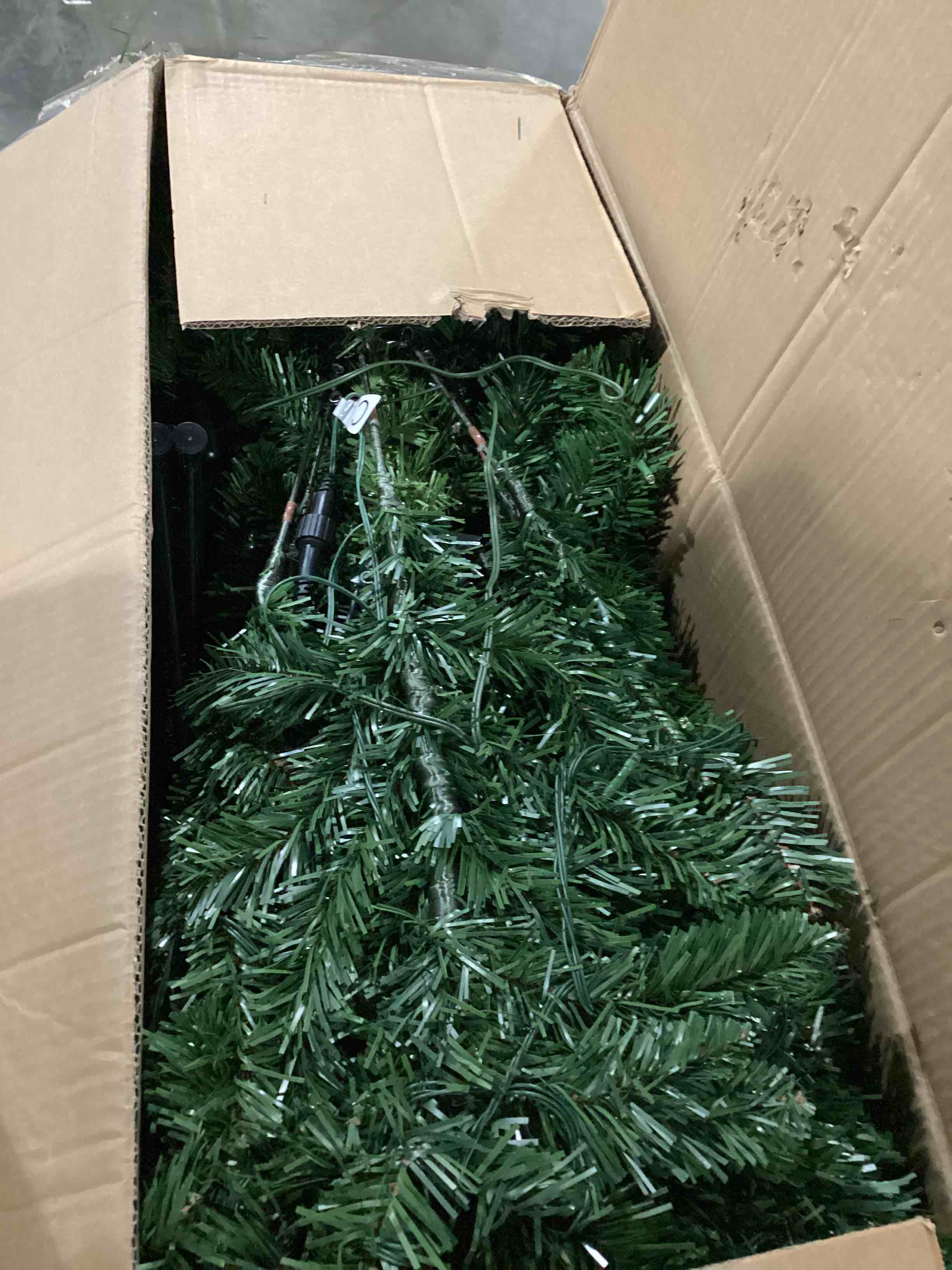 https://s3.amazonaws.com/lotting-images-prod/bidfta/ORG4013492_1705414160032.jpeg
