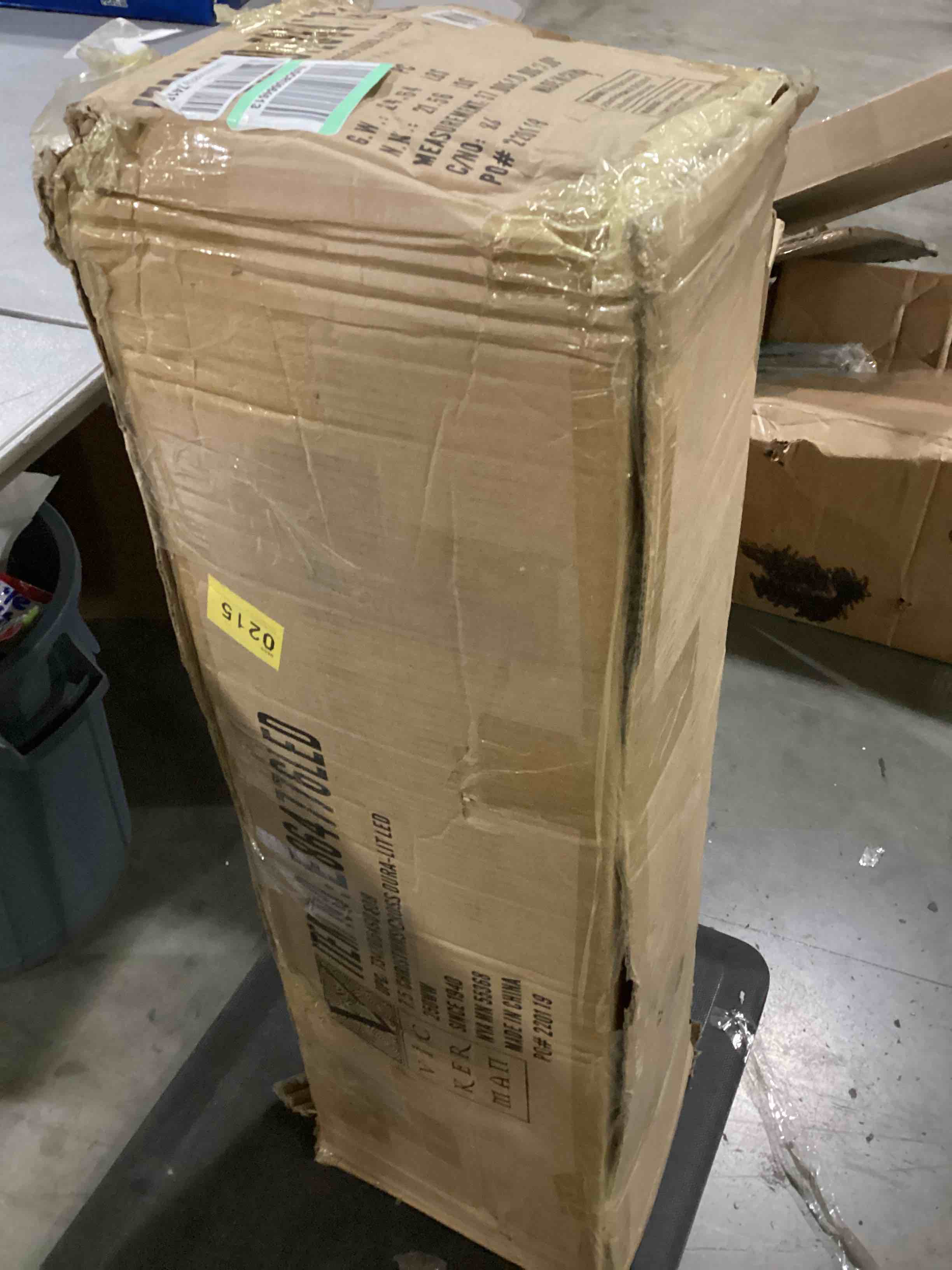 https://s3.amazonaws.com/lotting-images-prod/bidfta/ORG4013942_1705939890209.jpeg