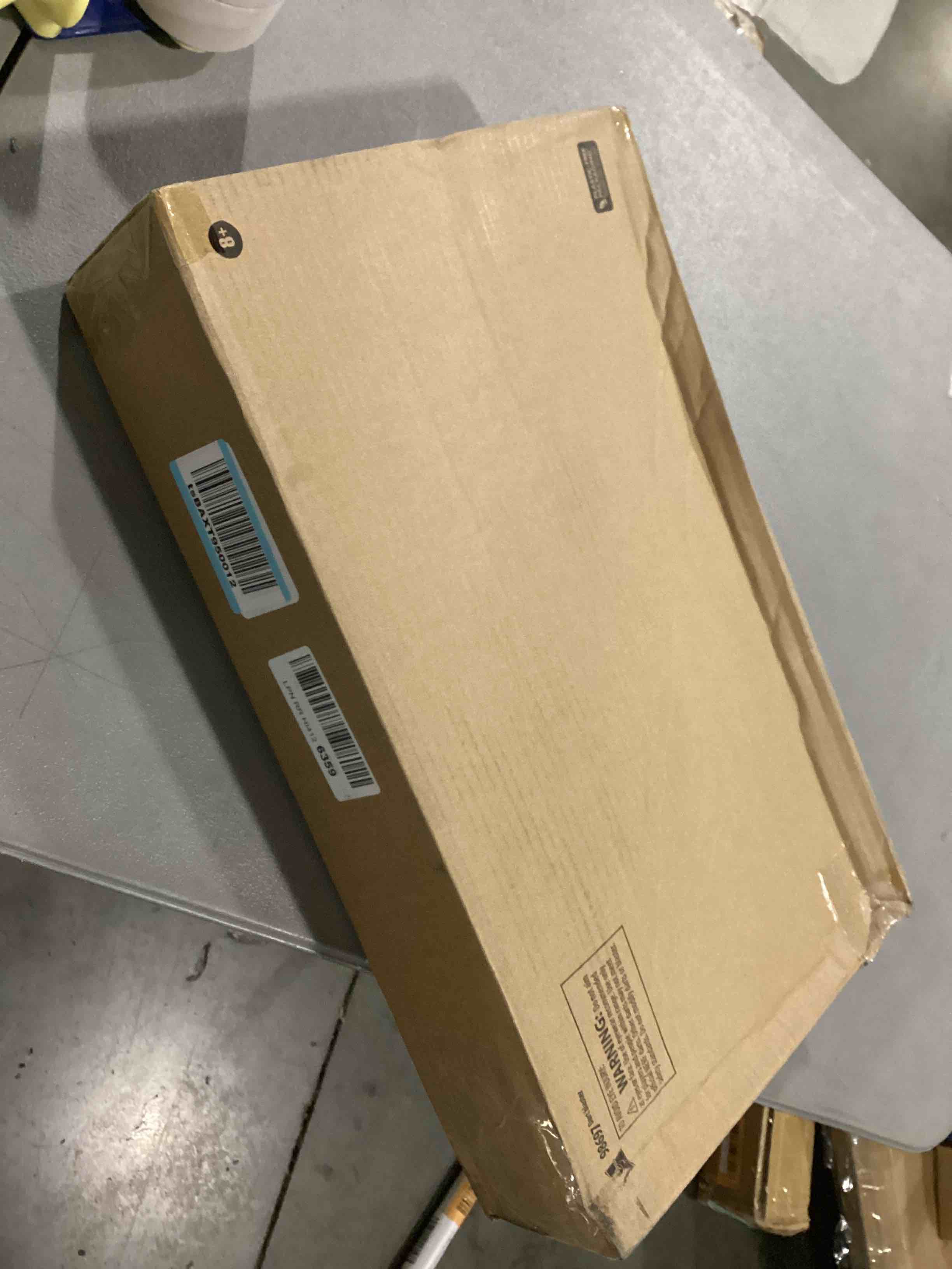 https://s3.amazonaws.com/lotting-images-prod/bidfta/ORG4014074_1706019530442.jpeg