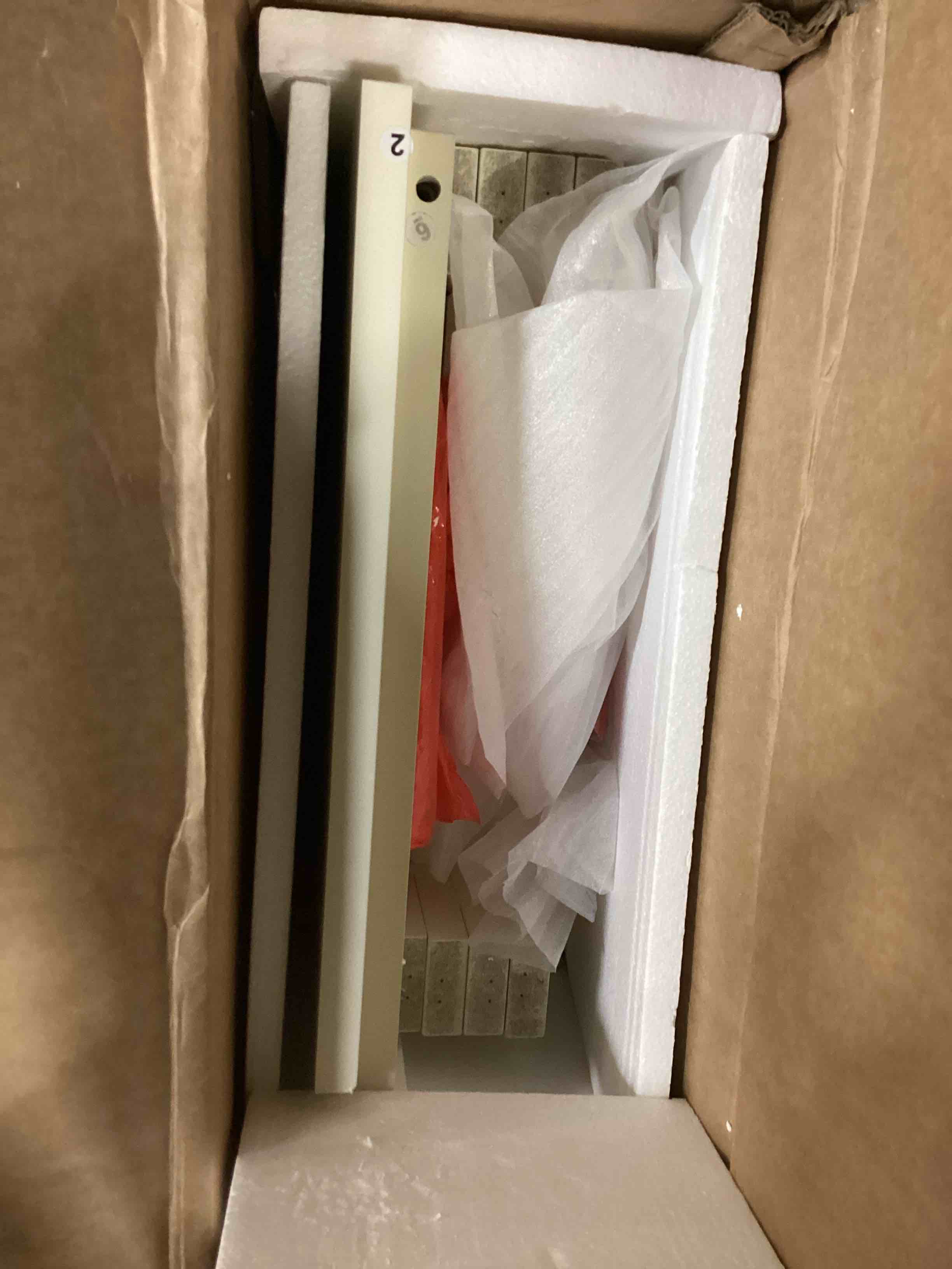https://s3.amazonaws.com/lotting-images-prod/bidfta/ORG4015600_1707315338685.jpeg
