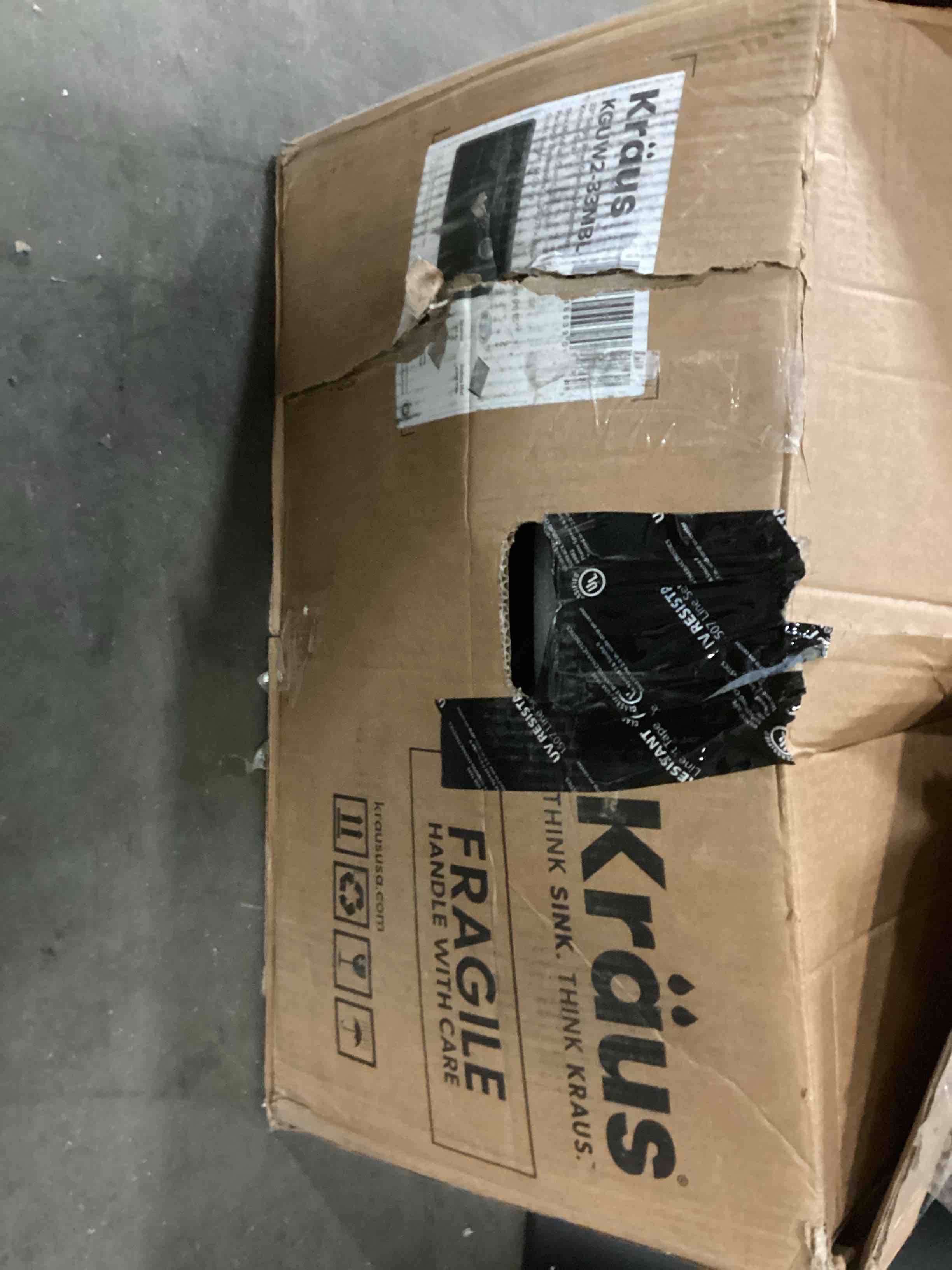 https://s3.amazonaws.com/lotting-images-prod/bidfta/ORG4015644_1707334156672.jpeg