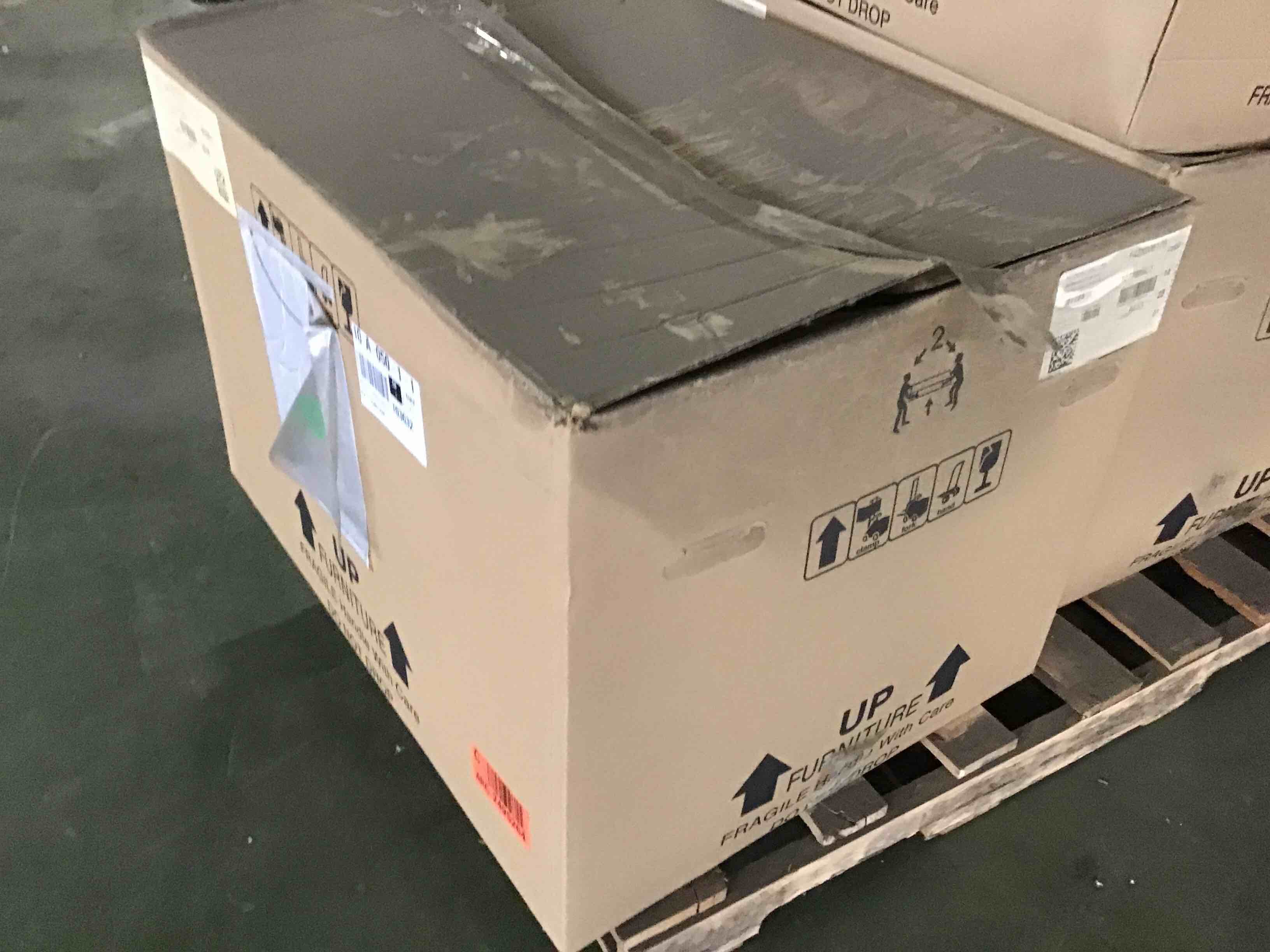 https://s3.amazonaws.com/lotting-images-prod/bidfta/ORG4031411_1670521392569.jpeg