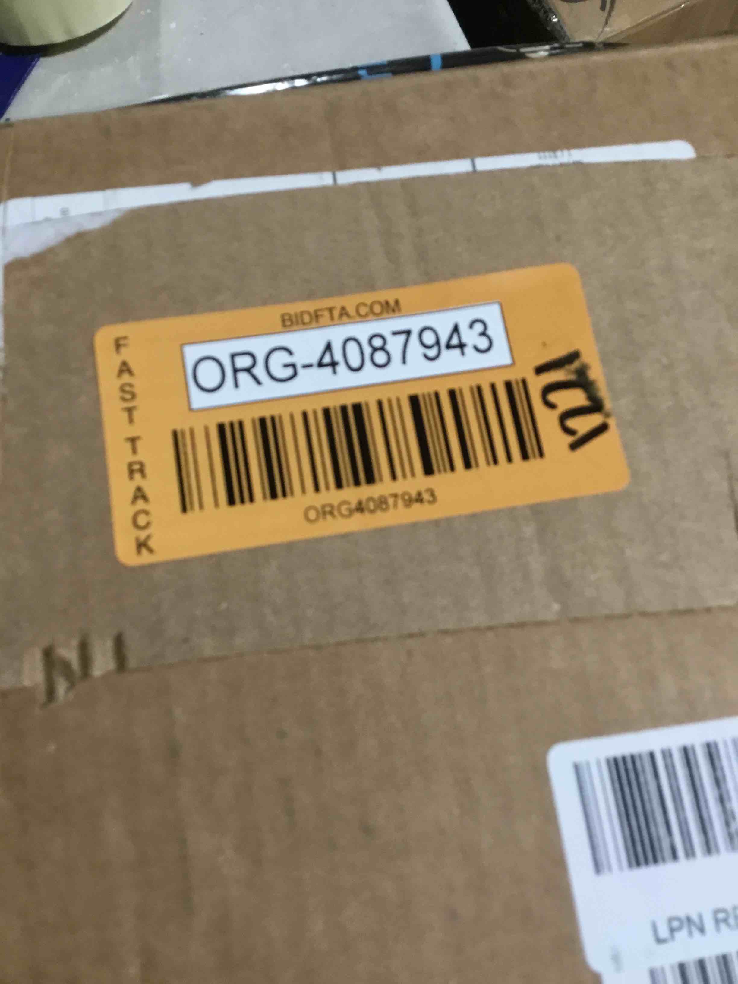 https://s3.amazonaws.com/lotting-images-prod/bidfta/ORG4087943_1709930137352.jpeg