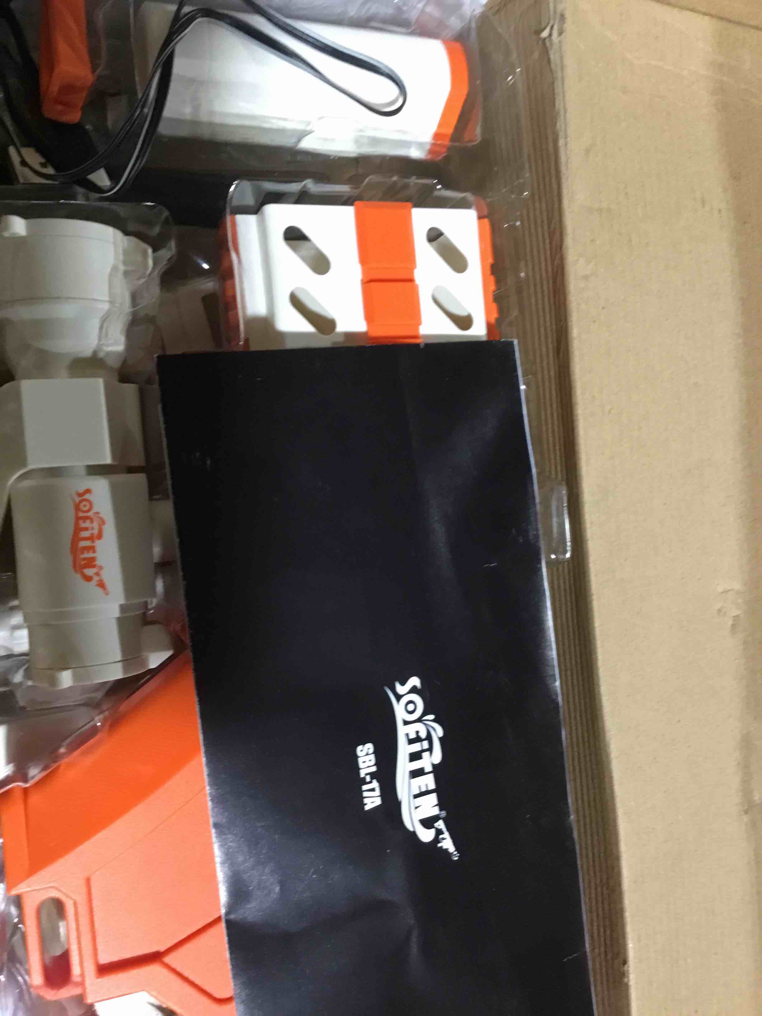 https://s3.amazonaws.com/lotting-images-prod/bidfta/ORG4087961_1709932323497.jpeg