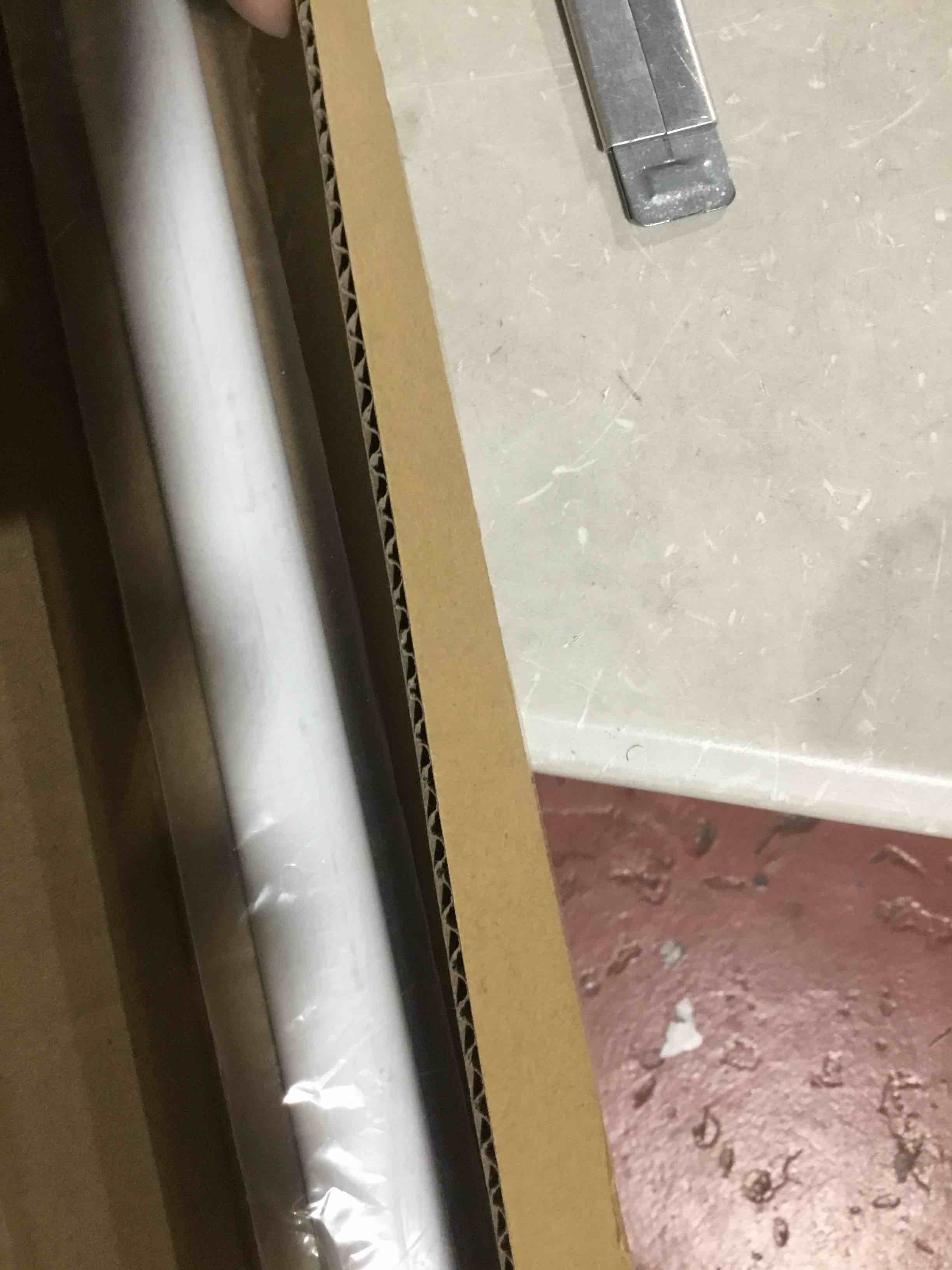 https://s3.amazonaws.com/lotting-images-prod/bidfta/ORG4089319_1712250284075.jpeg