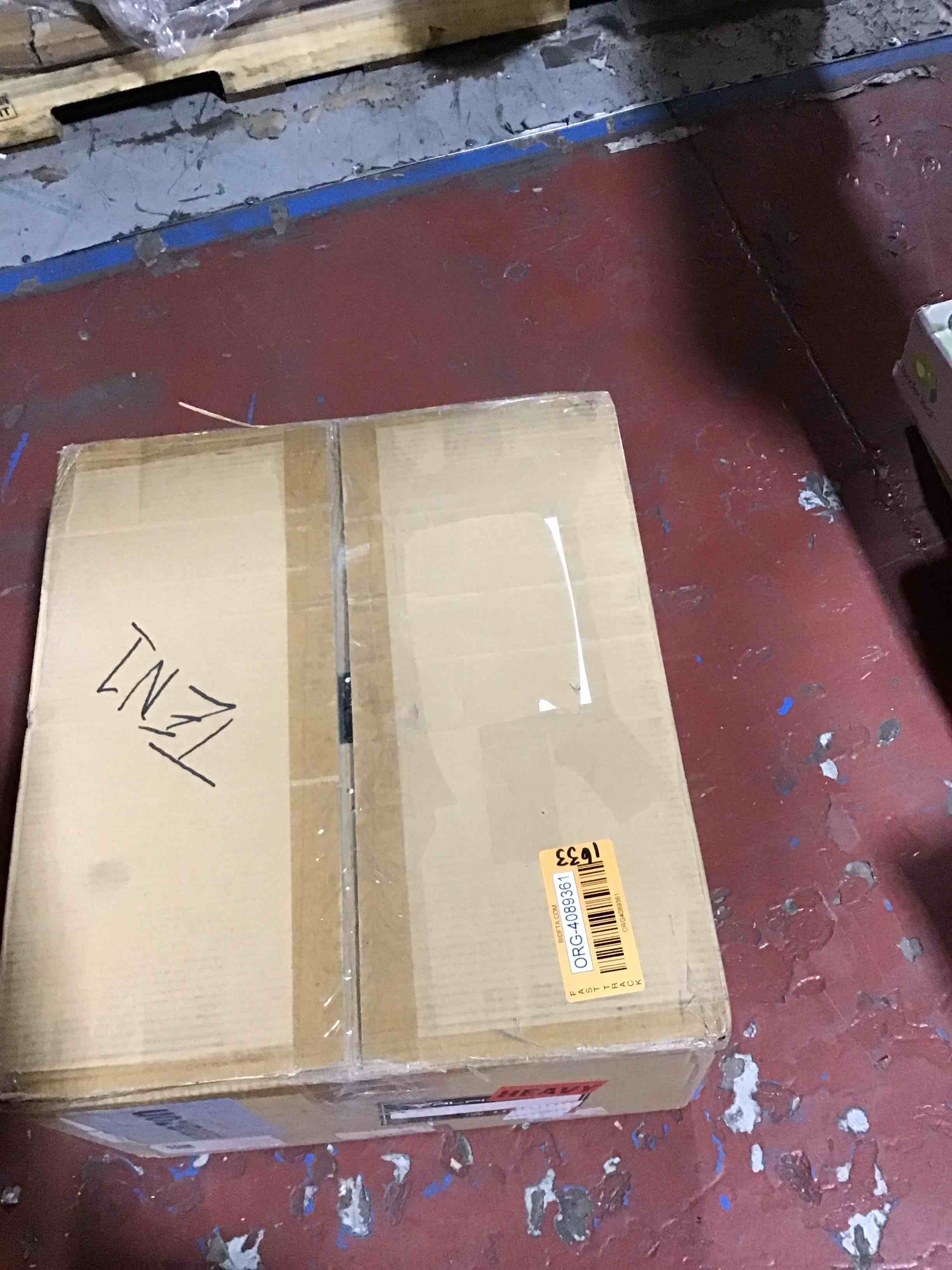 https://s3.amazonaws.com/lotting-images-prod/bidfta/ORG4089361_1712265148543.jpeg