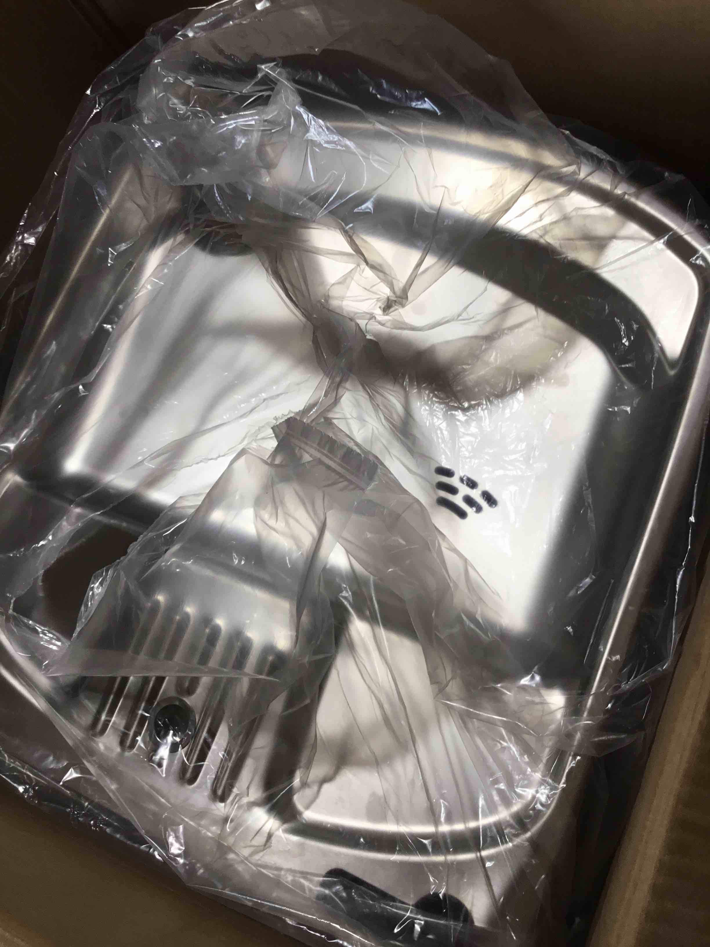 https://s3.amazonaws.com/lotting-images-prod/bidfta/ORG4089520_1696446133364.jpeg