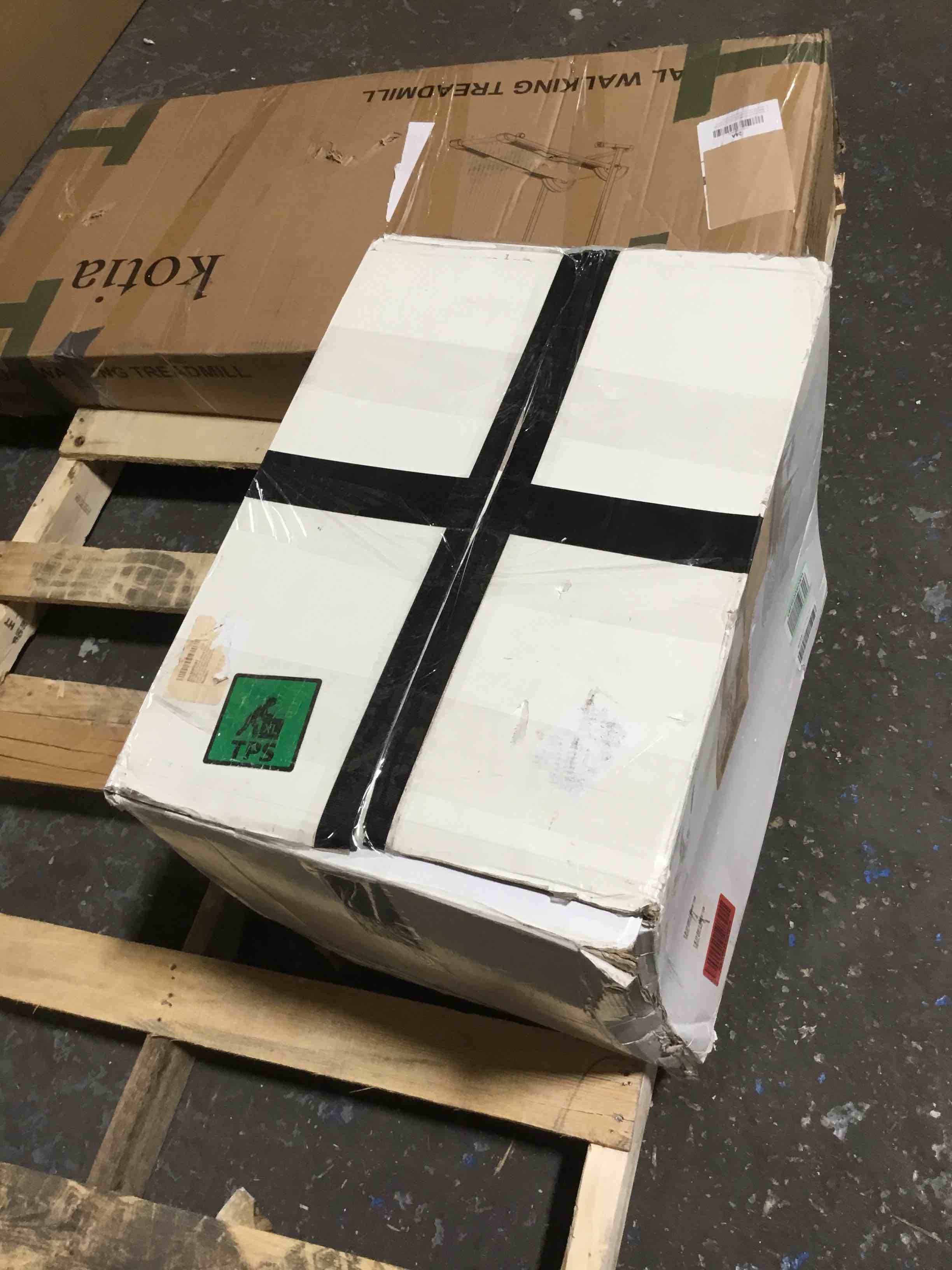 https://s3.amazonaws.com/lotting-images-prod/bidfta/ORG4089527_1696451511919.jpeg