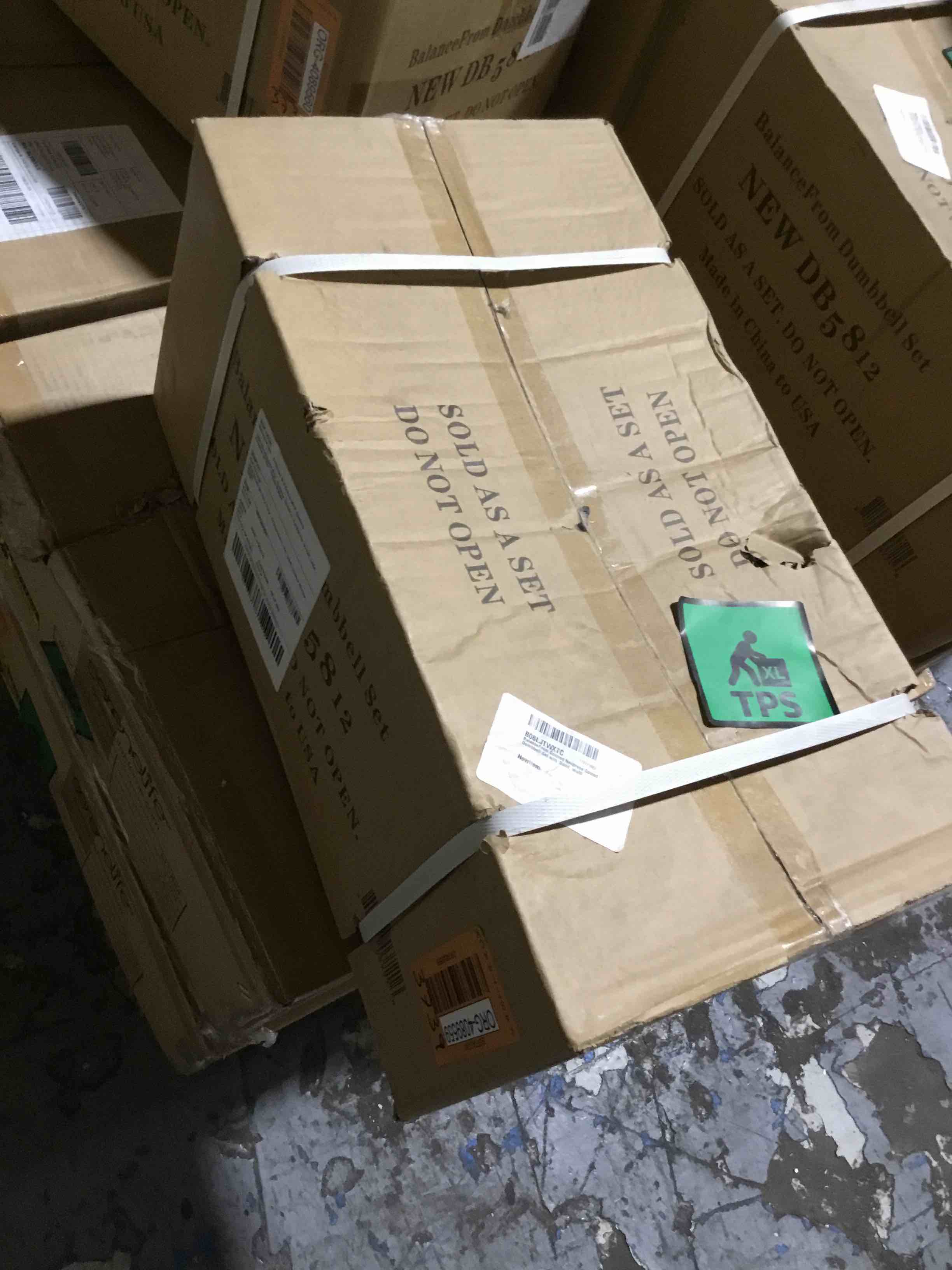 https://s3.amazonaws.com/lotting-images-prod/bidfta/ORG4089559_1696540817934.jpeg