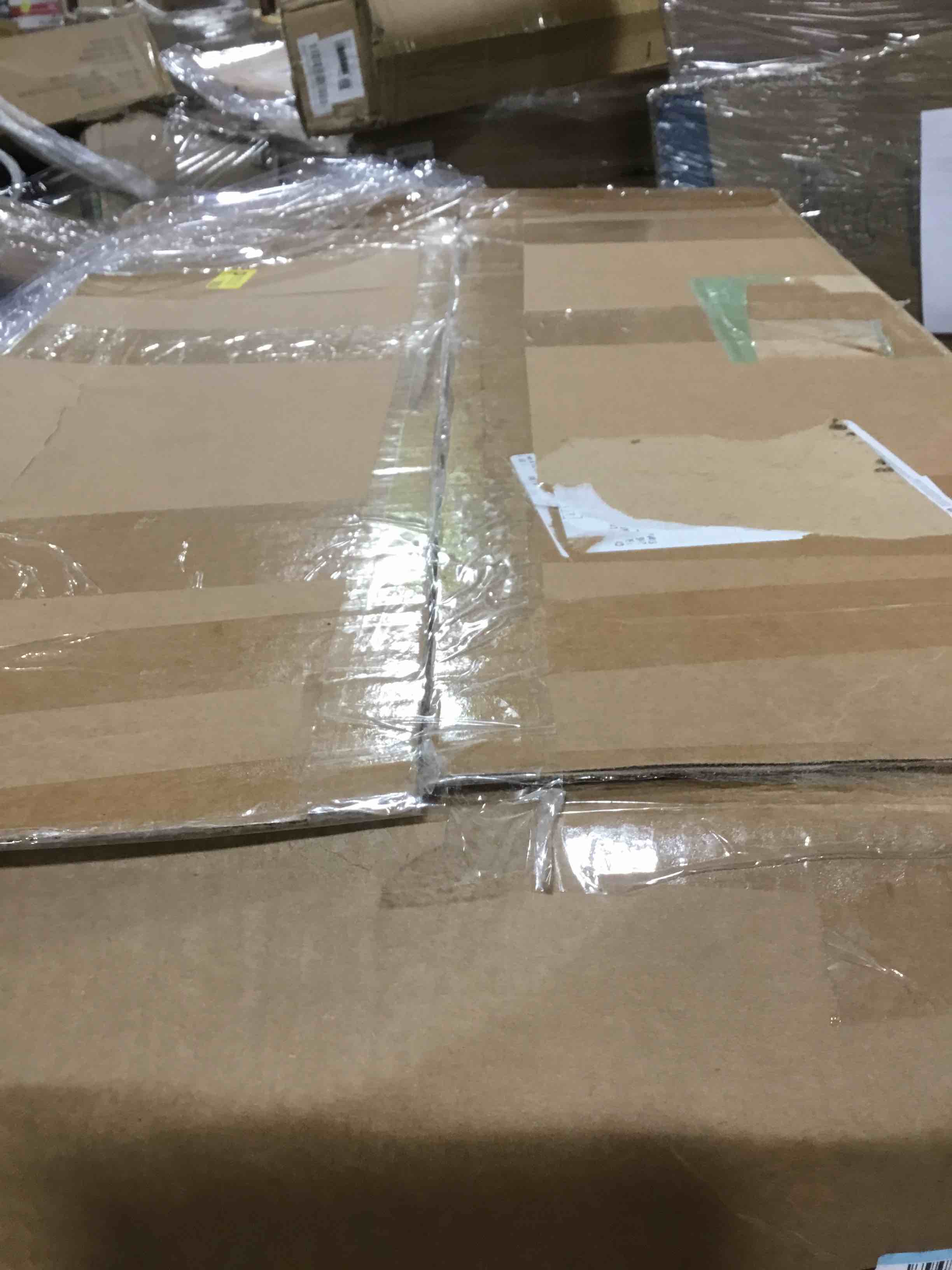 https://s3.amazonaws.com/lotting-images-prod/bidfta/ORG4090982_1704732700666.jpeg