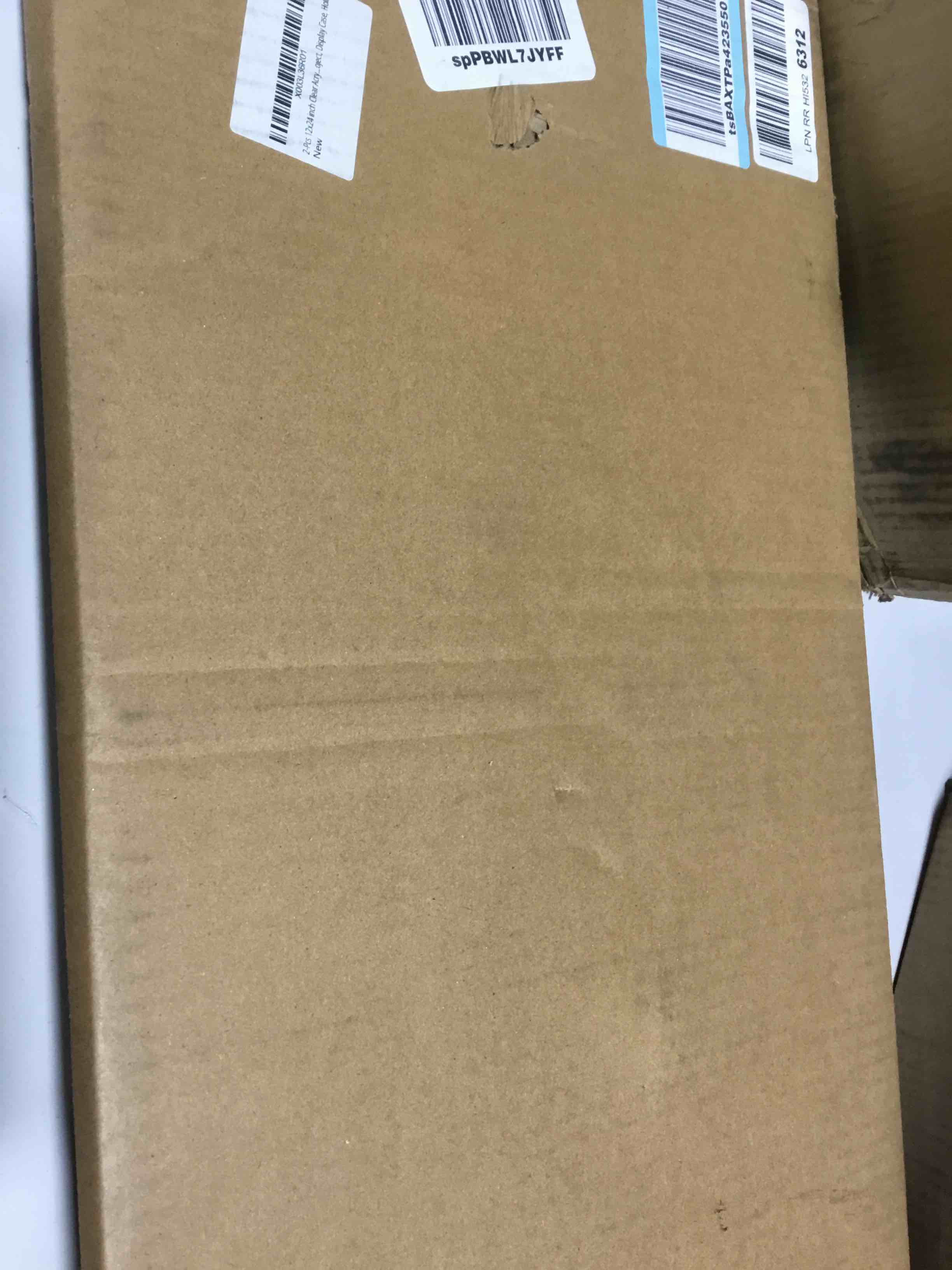 https://s3.amazonaws.com/lotting-images-prod/bidfta/ORG4090992_1704736096164.jpeg