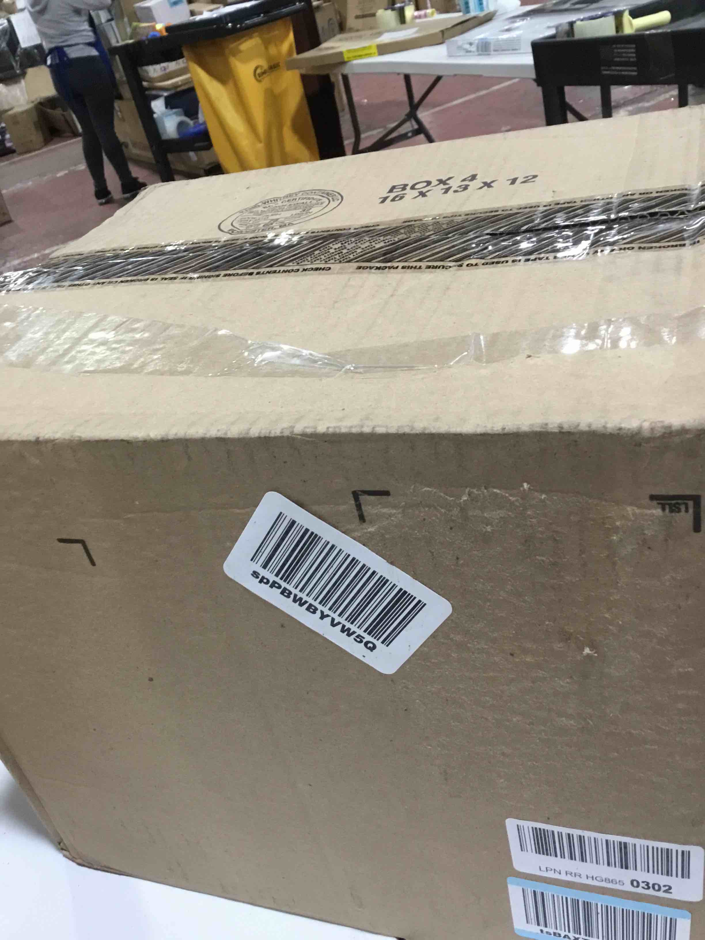 https://s3.amazonaws.com/lotting-images-prod/bidfta/ORG4090994_1704737431633.jpeg